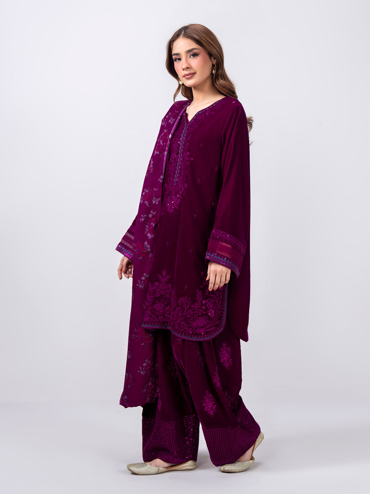 3 Piece Velvet Suit- Embroidered (Pret)
