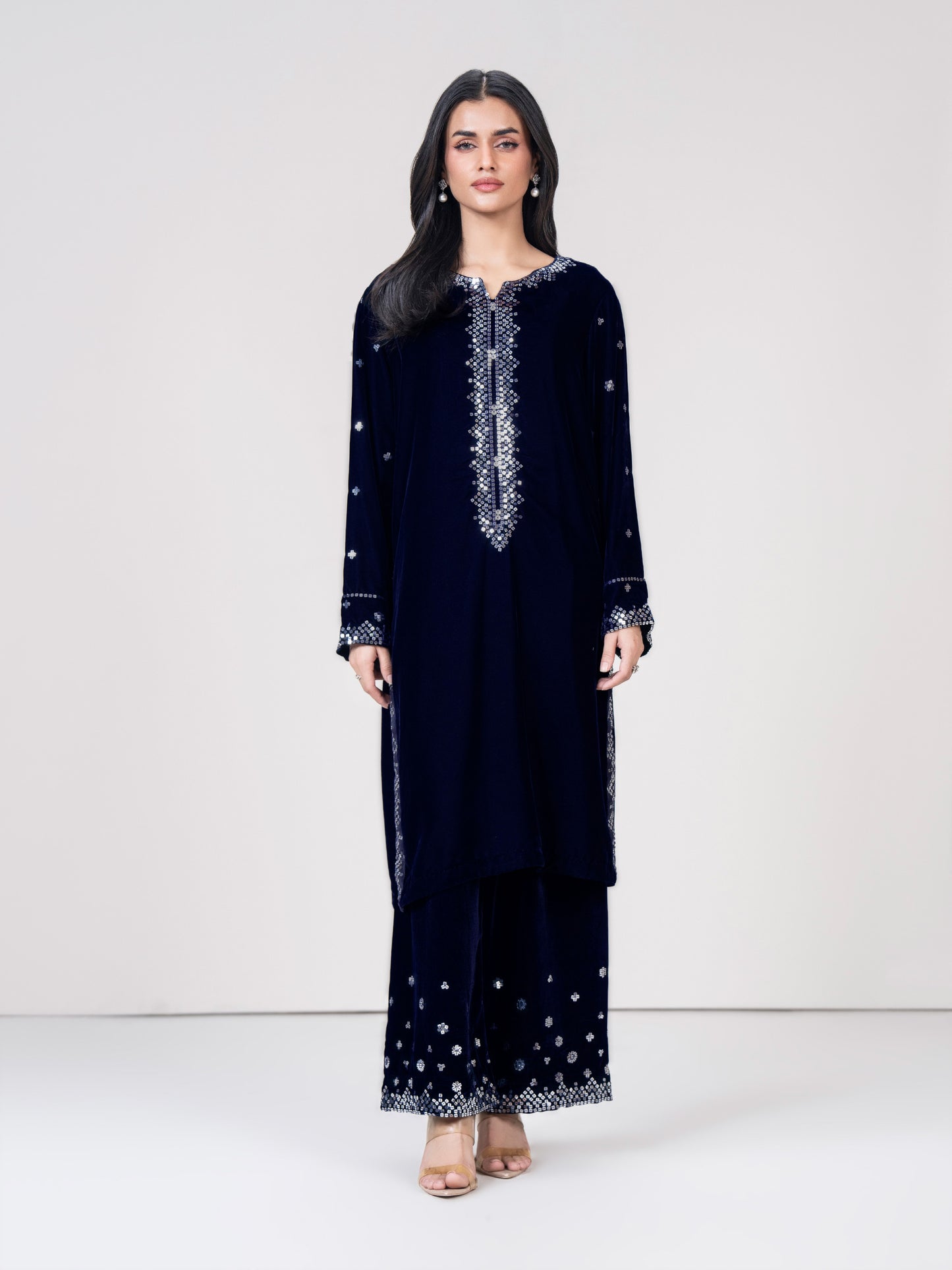 2 Piece Velvet Suit (Pret)