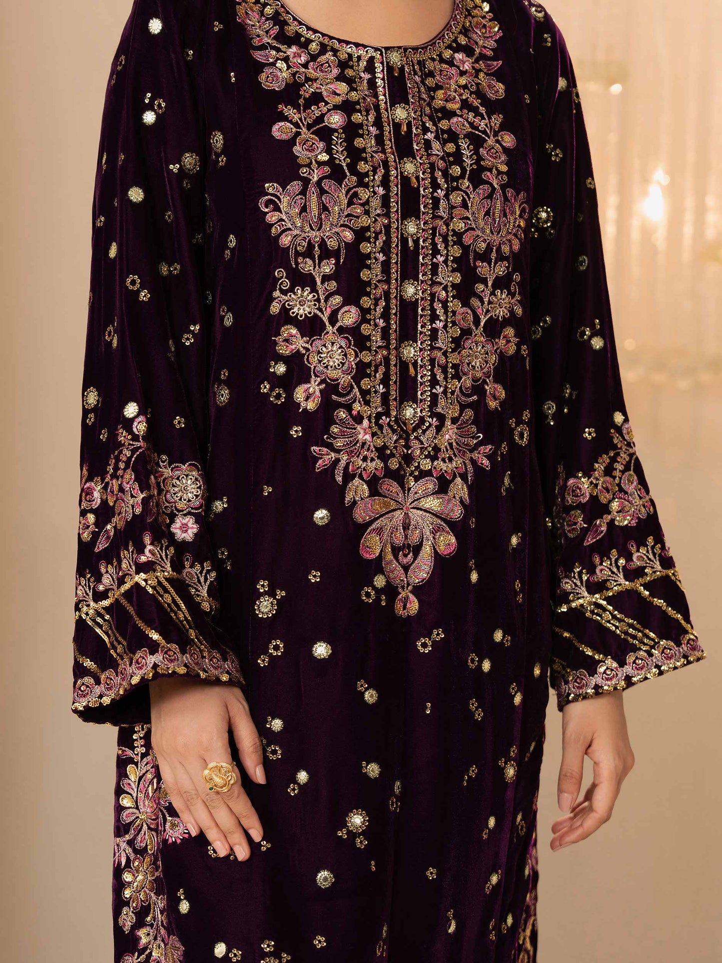 3 Piece Velvet Suit-Embroidered (Pret)