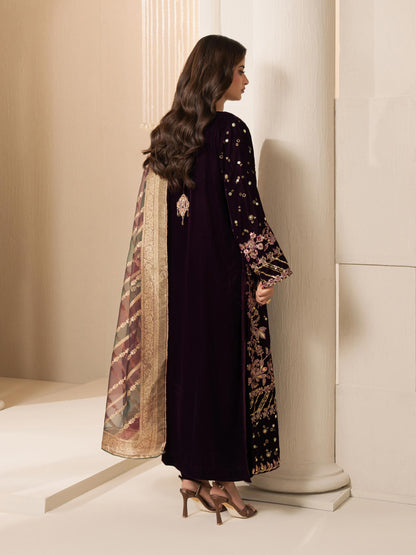 3 Piece Velvet Suit-Embroidered (Pret)