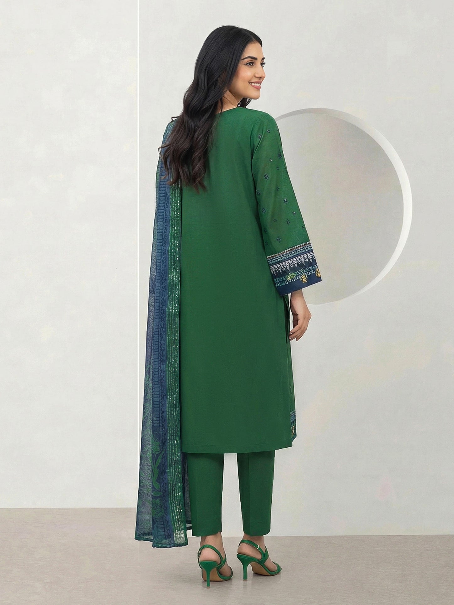 3 Piece Lawn Suit- Embroidered (Pret)