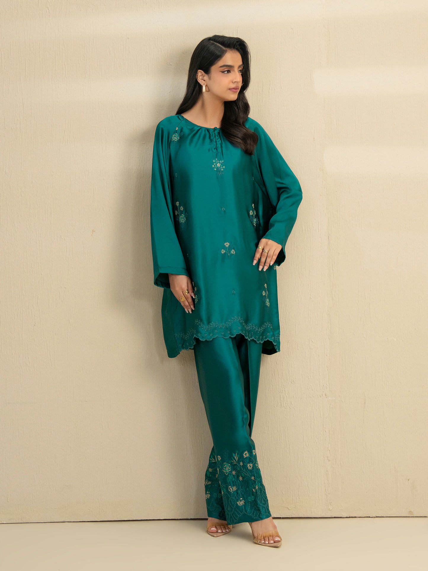 2 Piece Silk Suit-Embroidered (Pret)