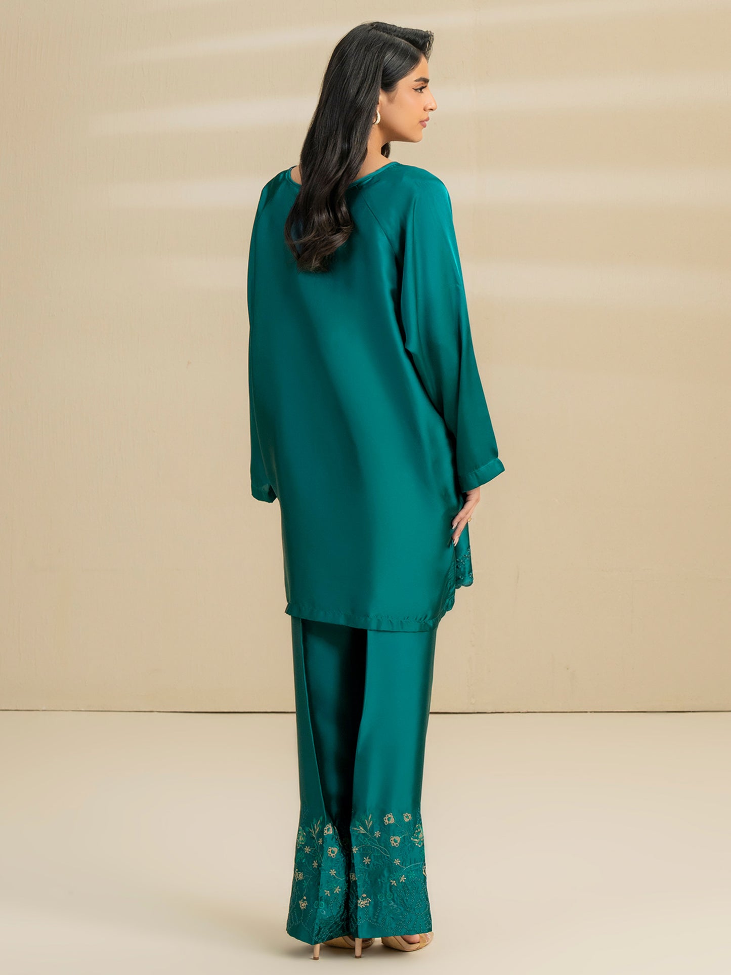 2 Piece Silk Suit-Embroidered (Pret)