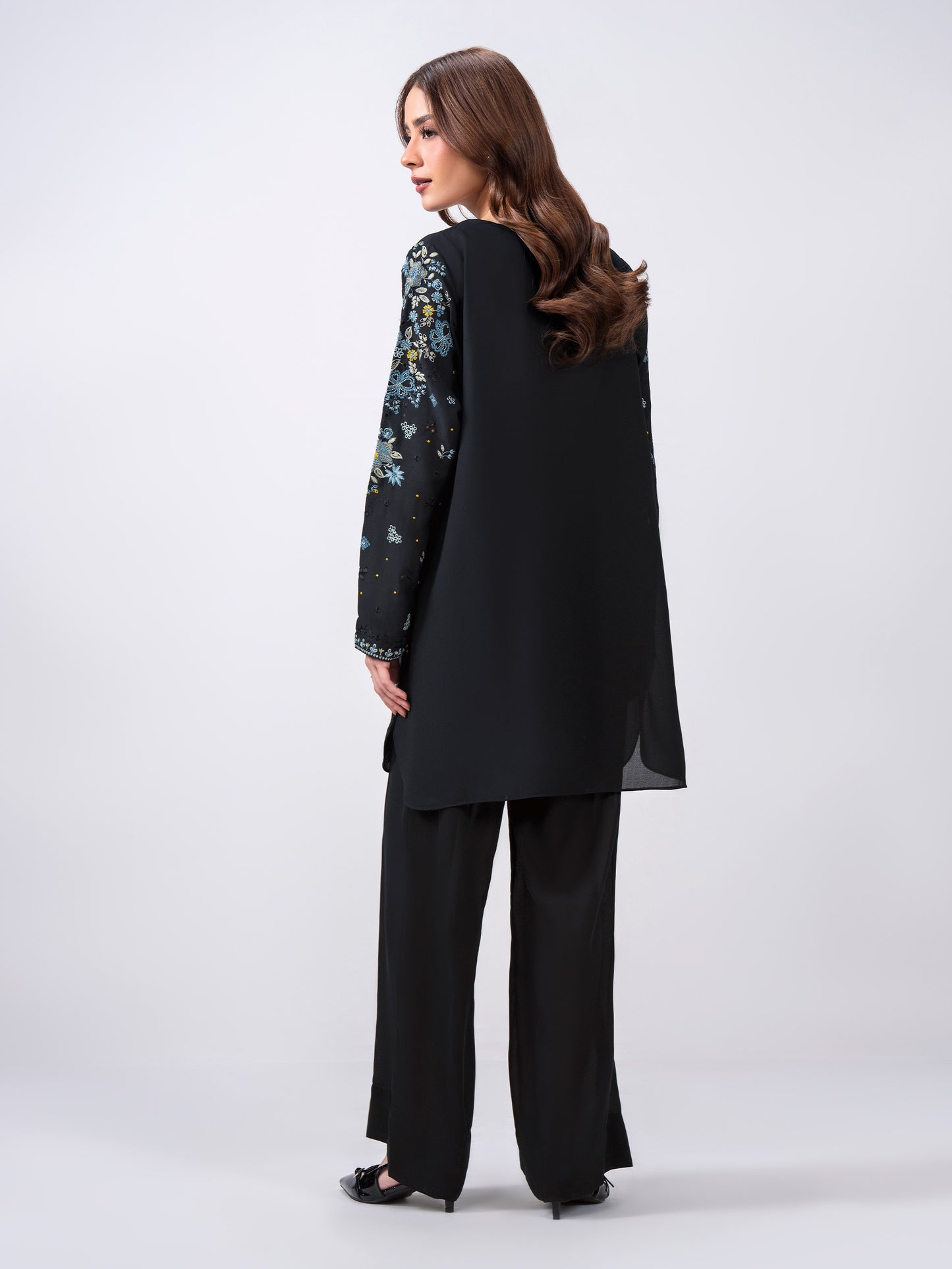 2 Piece Grip Suit- Embroidered (Pret)