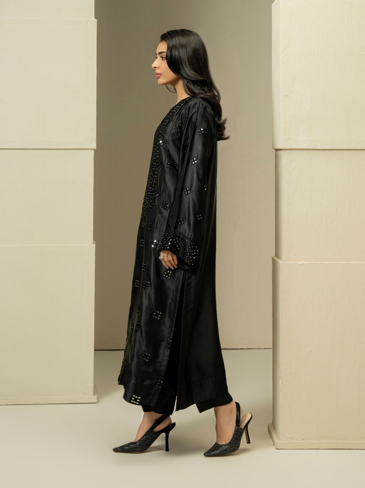 2 Piece Silk Suit-Embroidered (Pret)