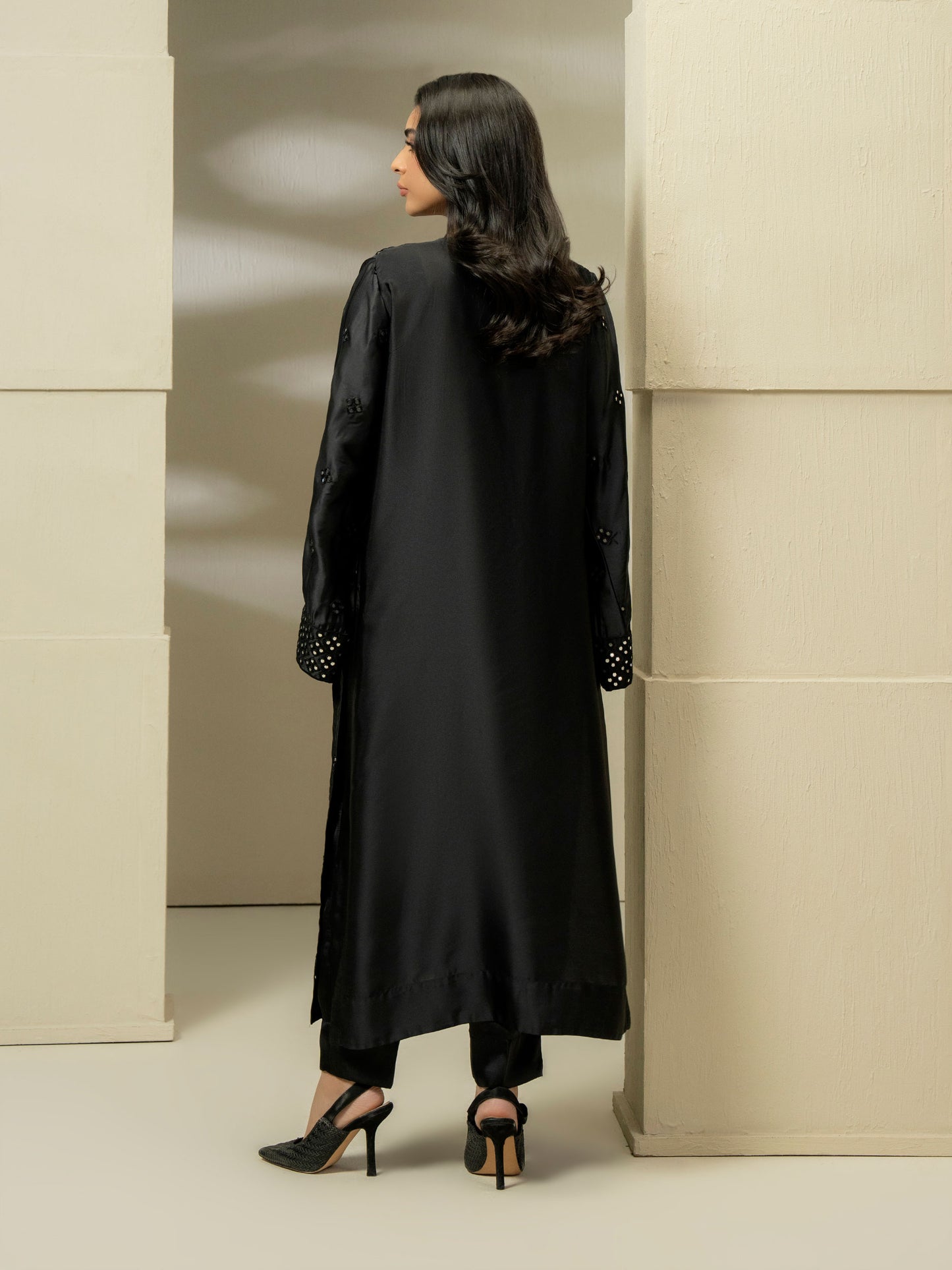 2 Piece Silk Suit-Embroidered (Pret)