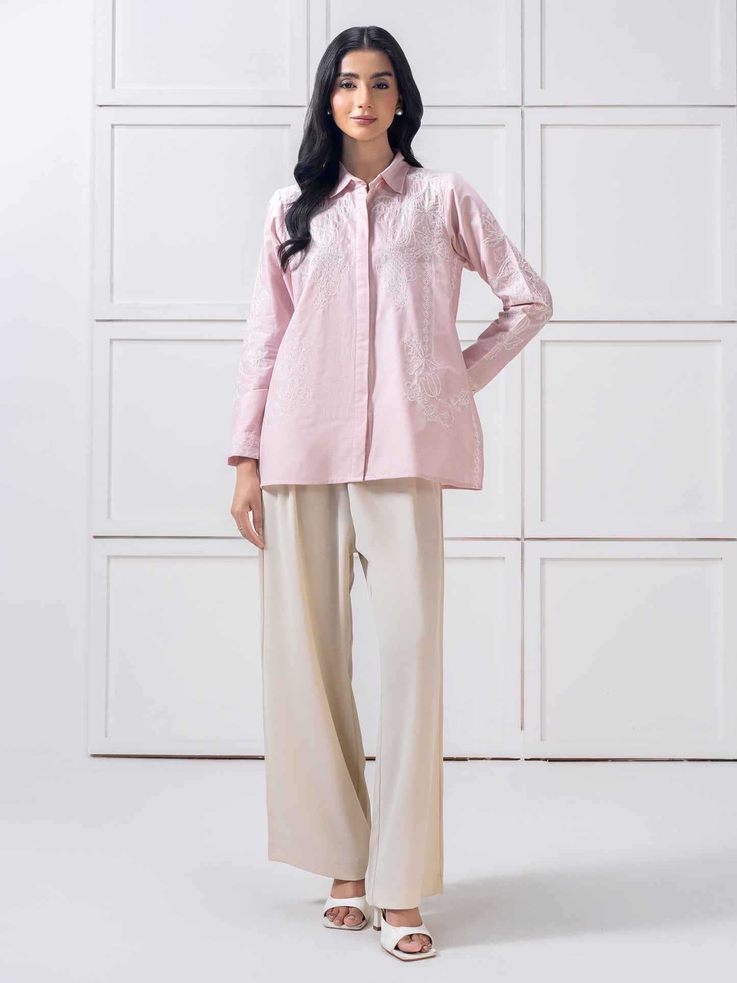 Cambric Top-Embroidered (Pret)