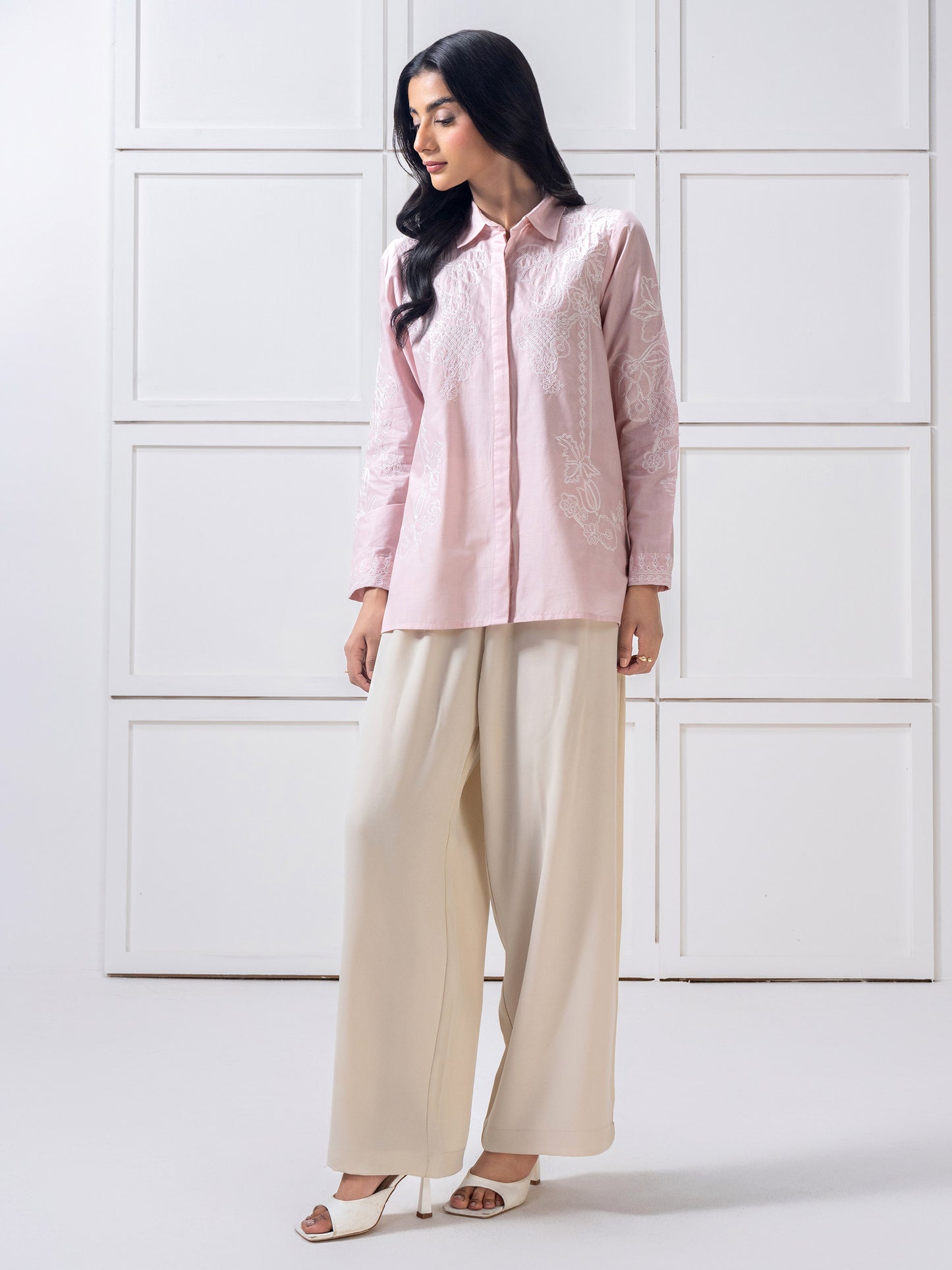 Cambric Top-Embroidered (Pret)