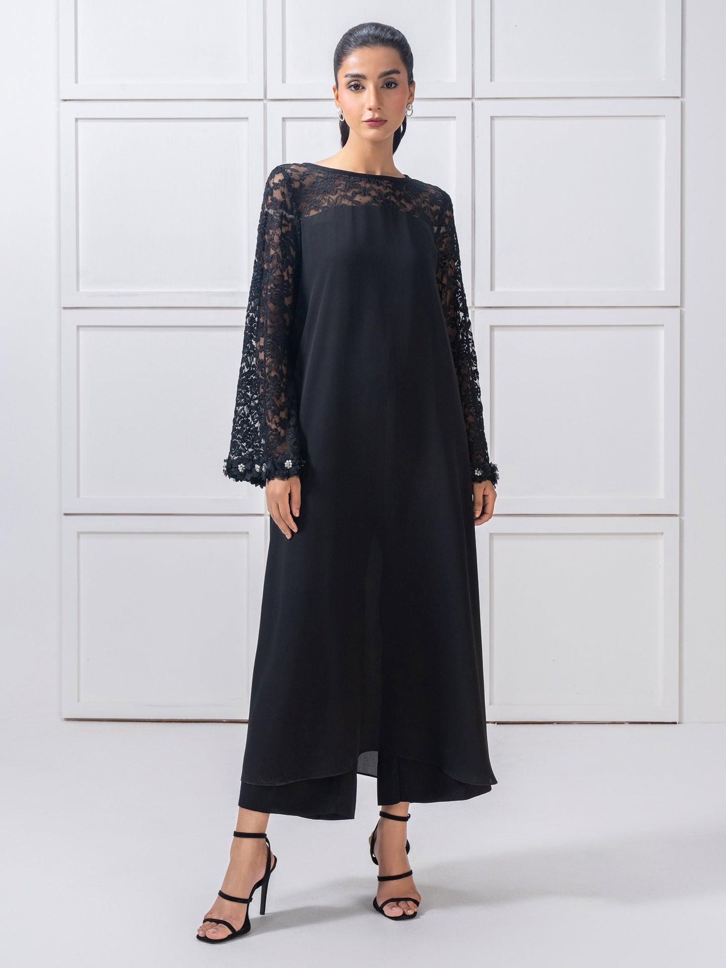 Grip Co-ord Set-Embroidered (Pret)