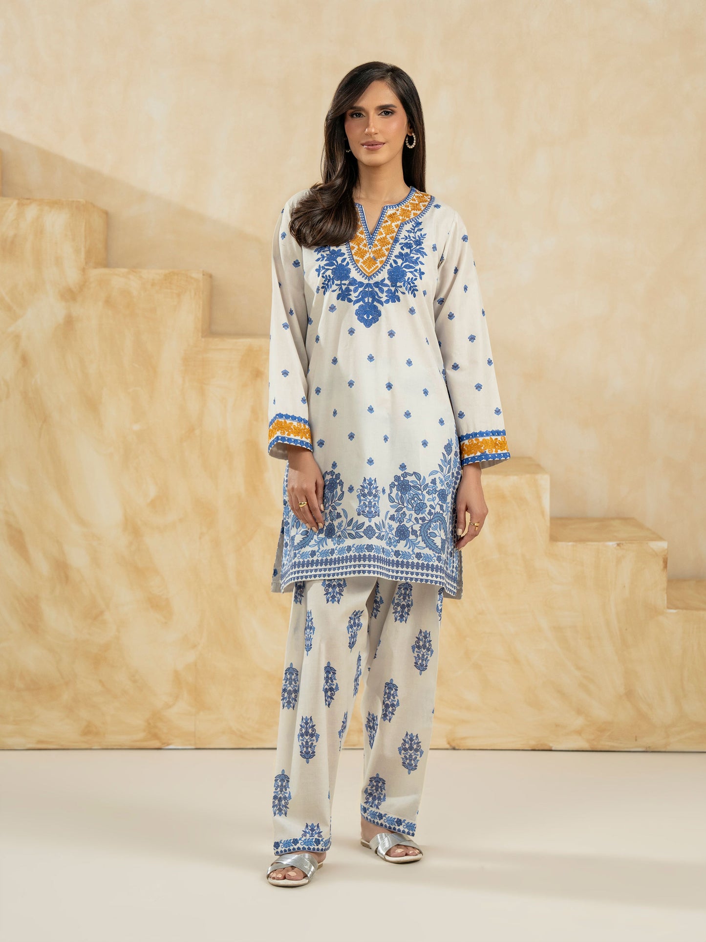 2 Piece Lawn Suit-Embroidered (Pret)