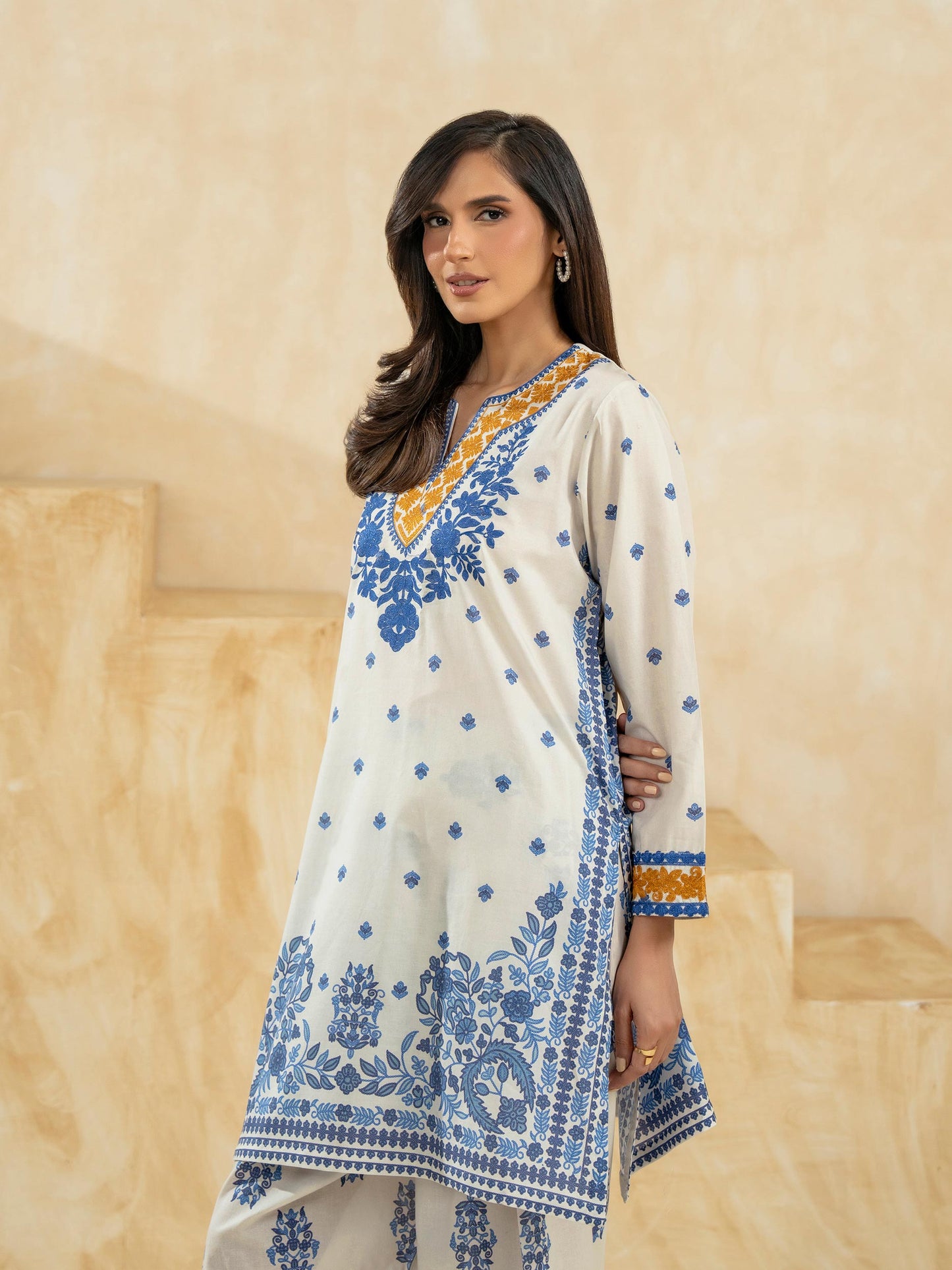 2 Piece Lawn Suit-Embroidered (Pret)
