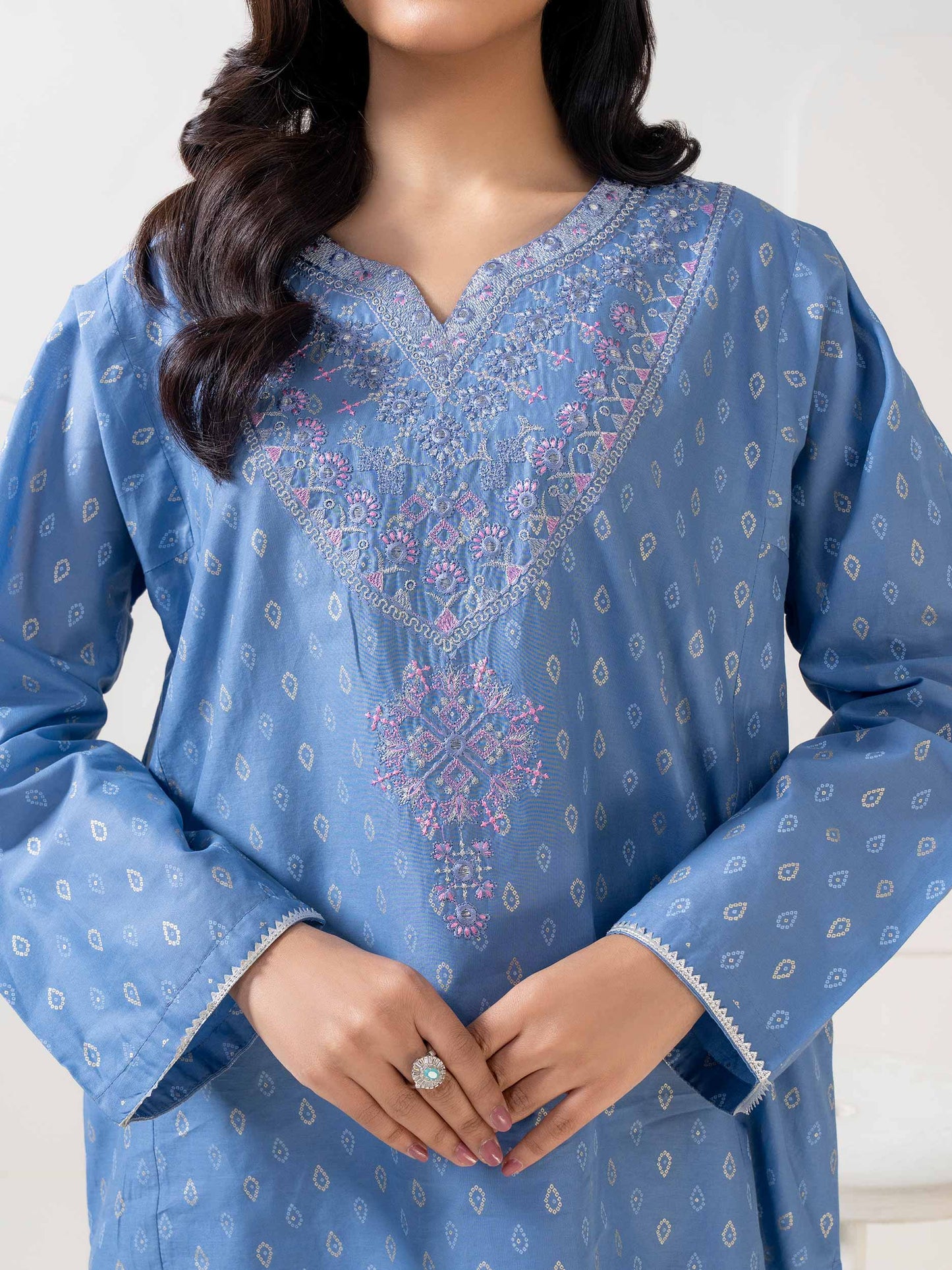 2 Piece Lawn Suit-Embroidered  (Pret)