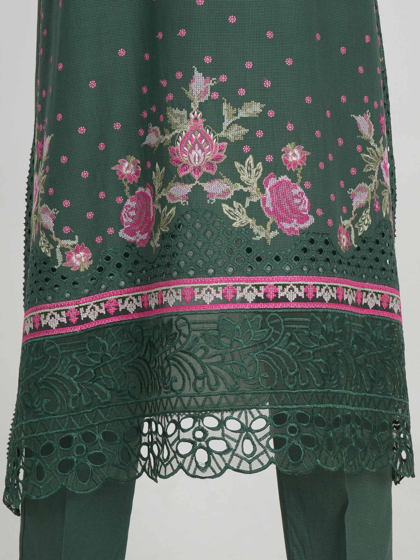 3 Piece Lawn Suit- Embroidered (Pret)