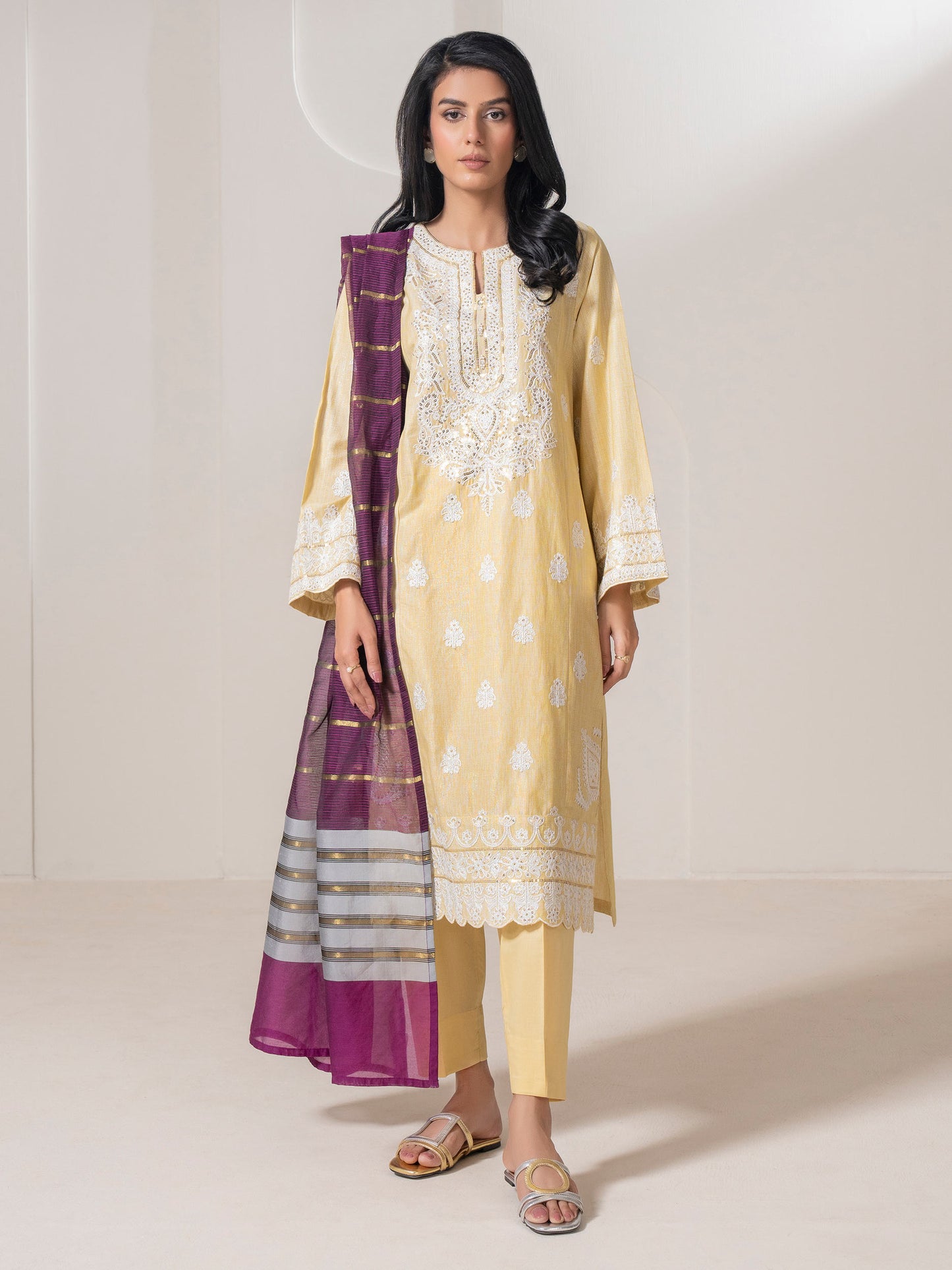 3 Piece Lawn Suit-Embroidered (Pret)