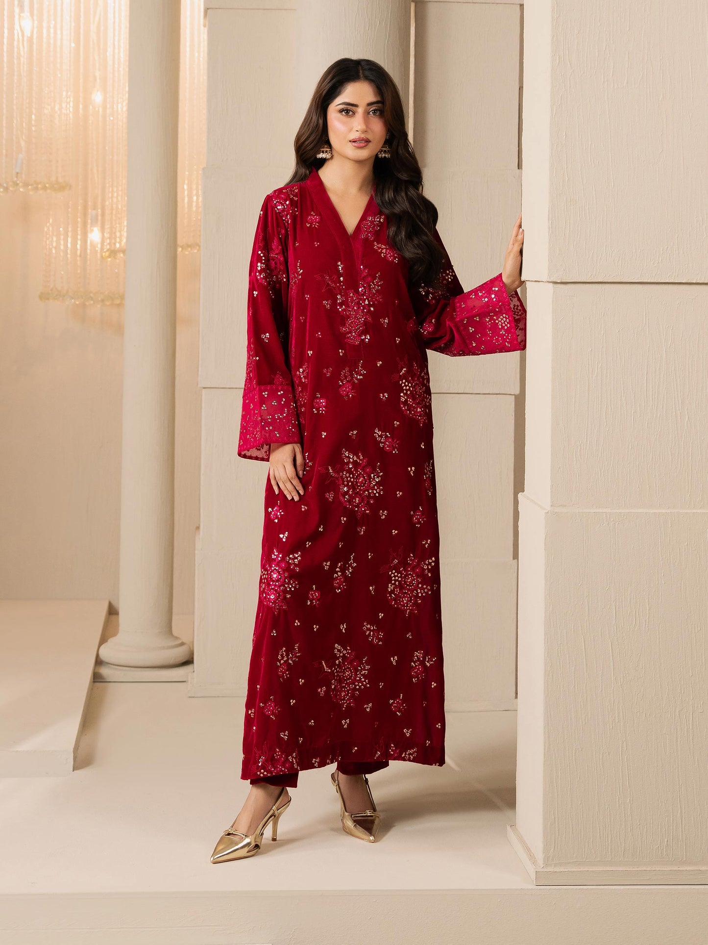 2 Piece Velvet Suit-Embroidered (Pret)