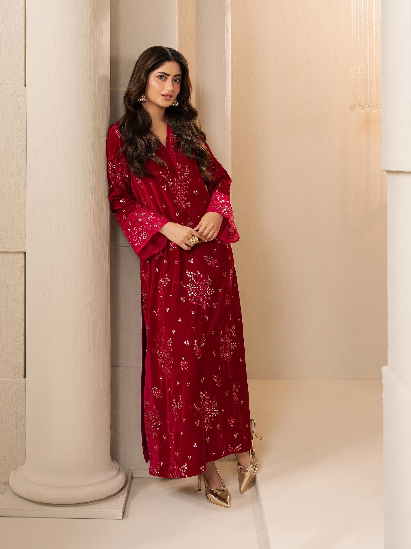 2 Piece Velvet Suit-Embroidered (Pret)