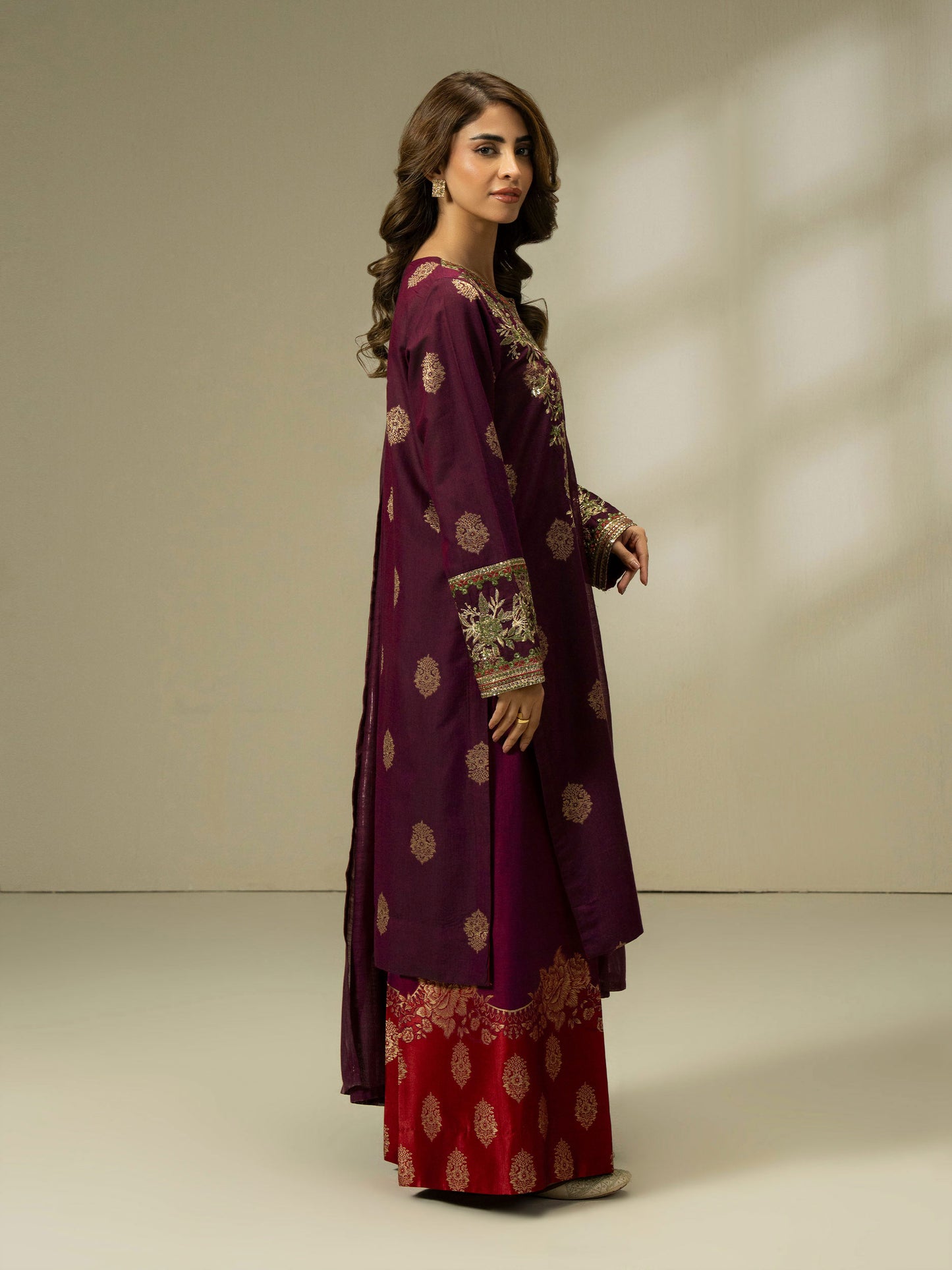 3 Piece Jacquard Suit-Embroidered (Pret)