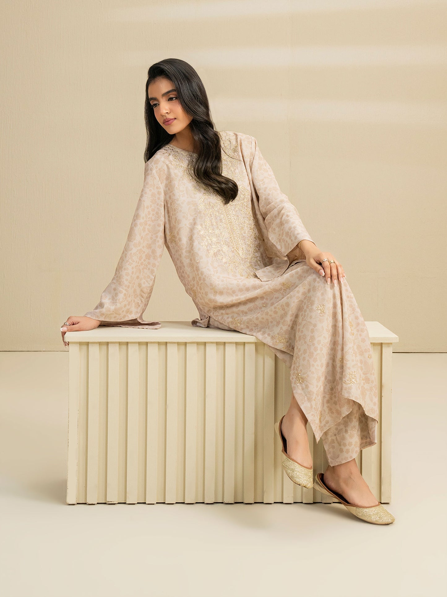 2 Piece Grip Suit-Embroidered (Pret)