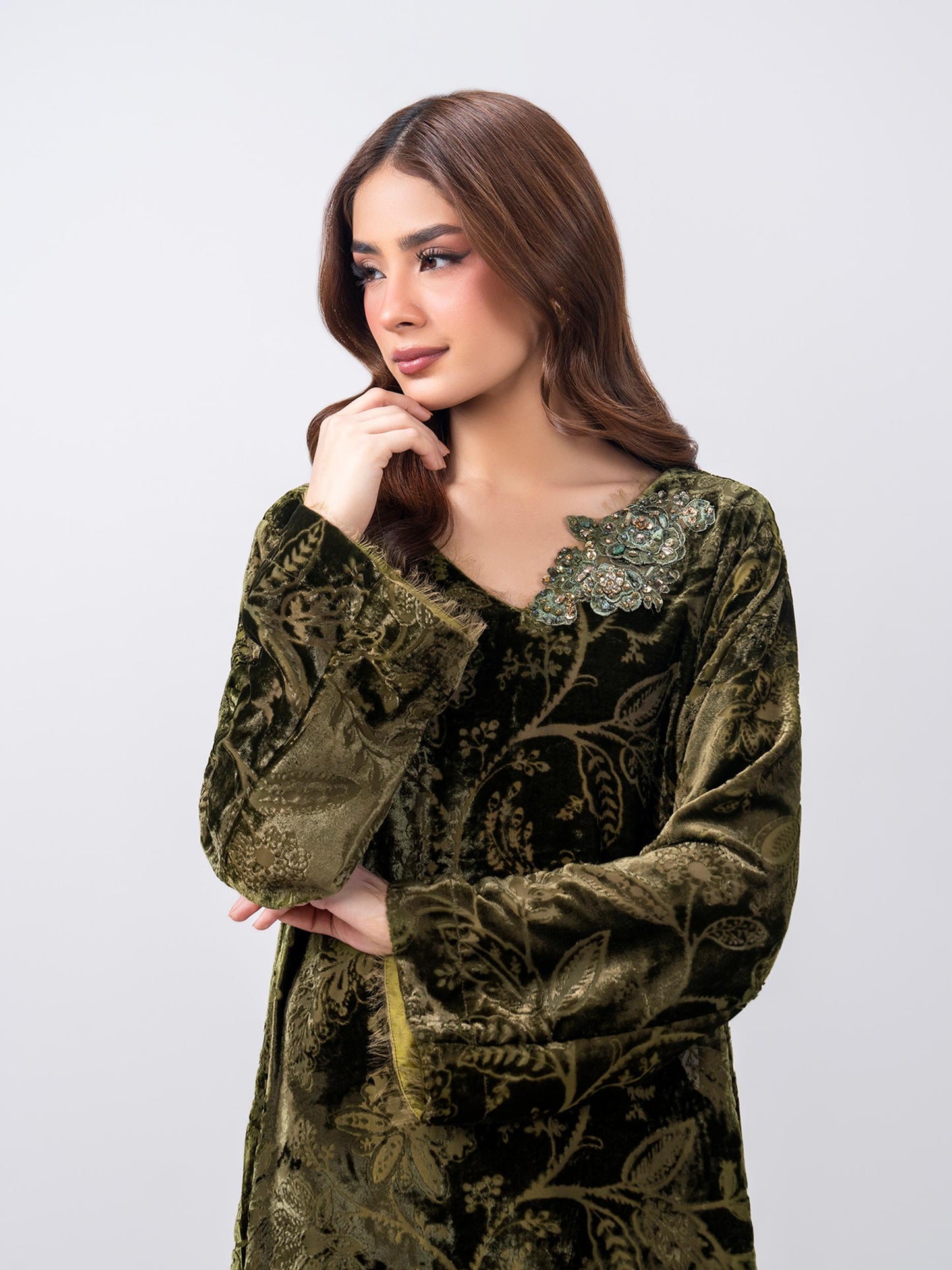 2 Piece Velvet Suit- Embroidered (Pret)