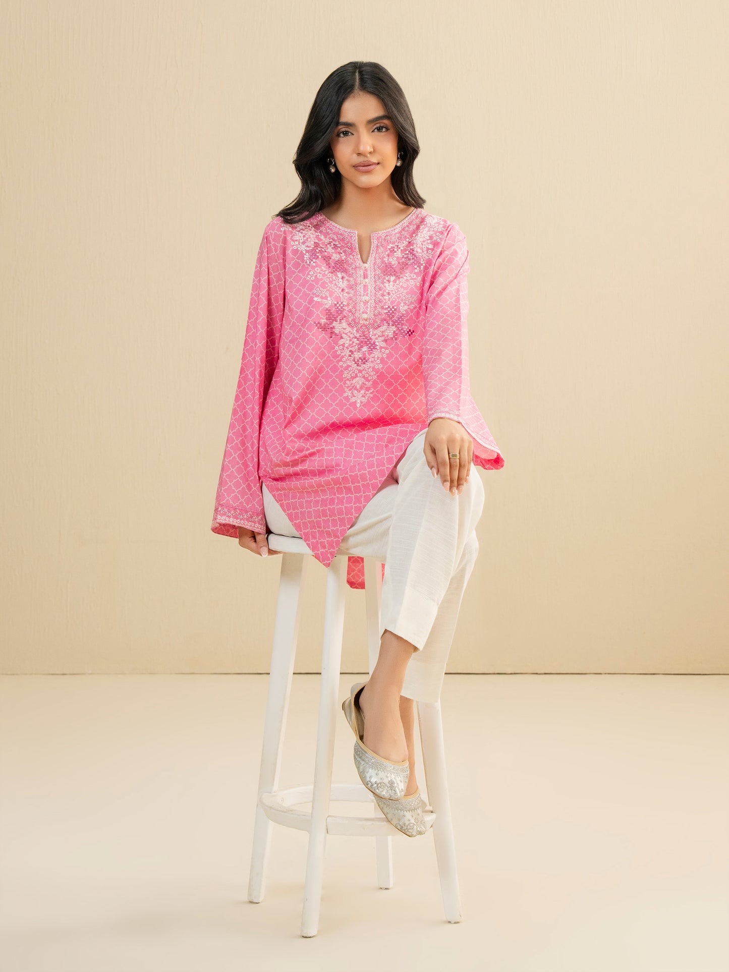 Cambric Kurti-Embroidered (Pret)