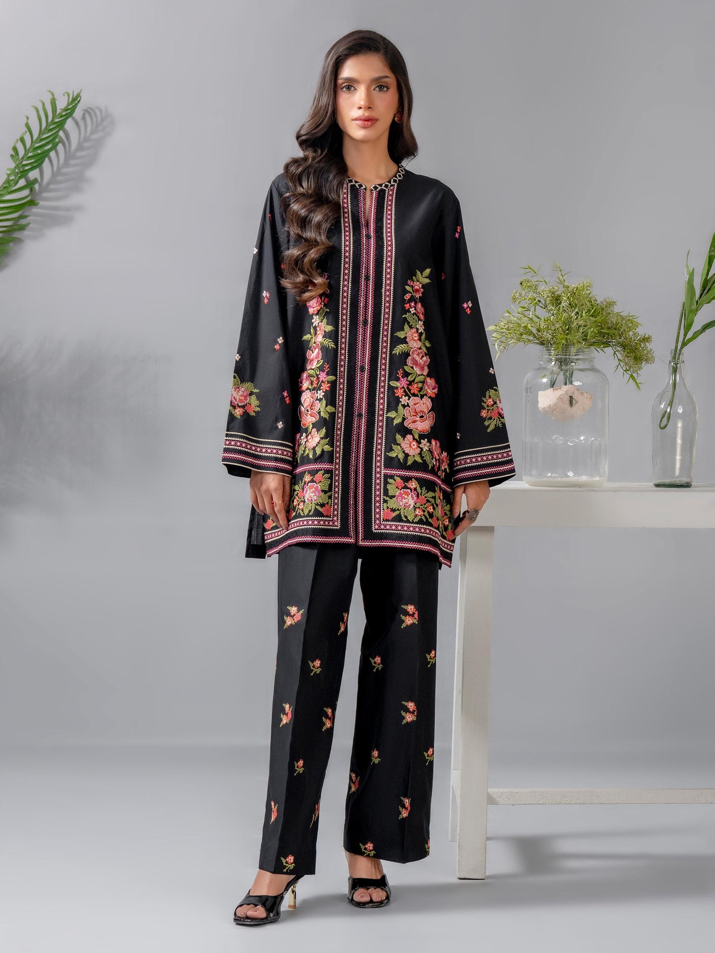 Lawn Co-ord Set-Embroidered