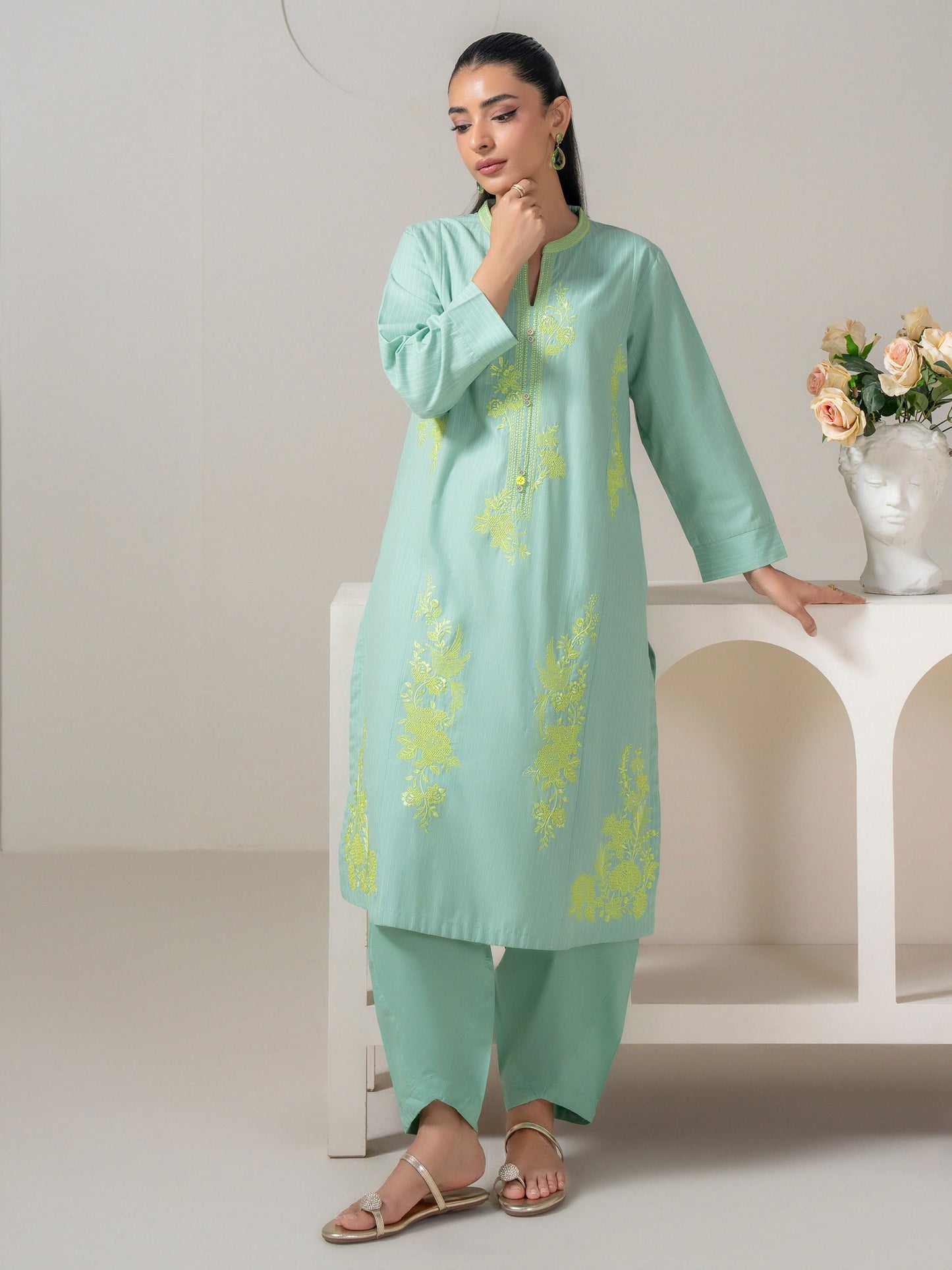 2 Piece Yarn Dyed Suit-Embroidered (Pret)
