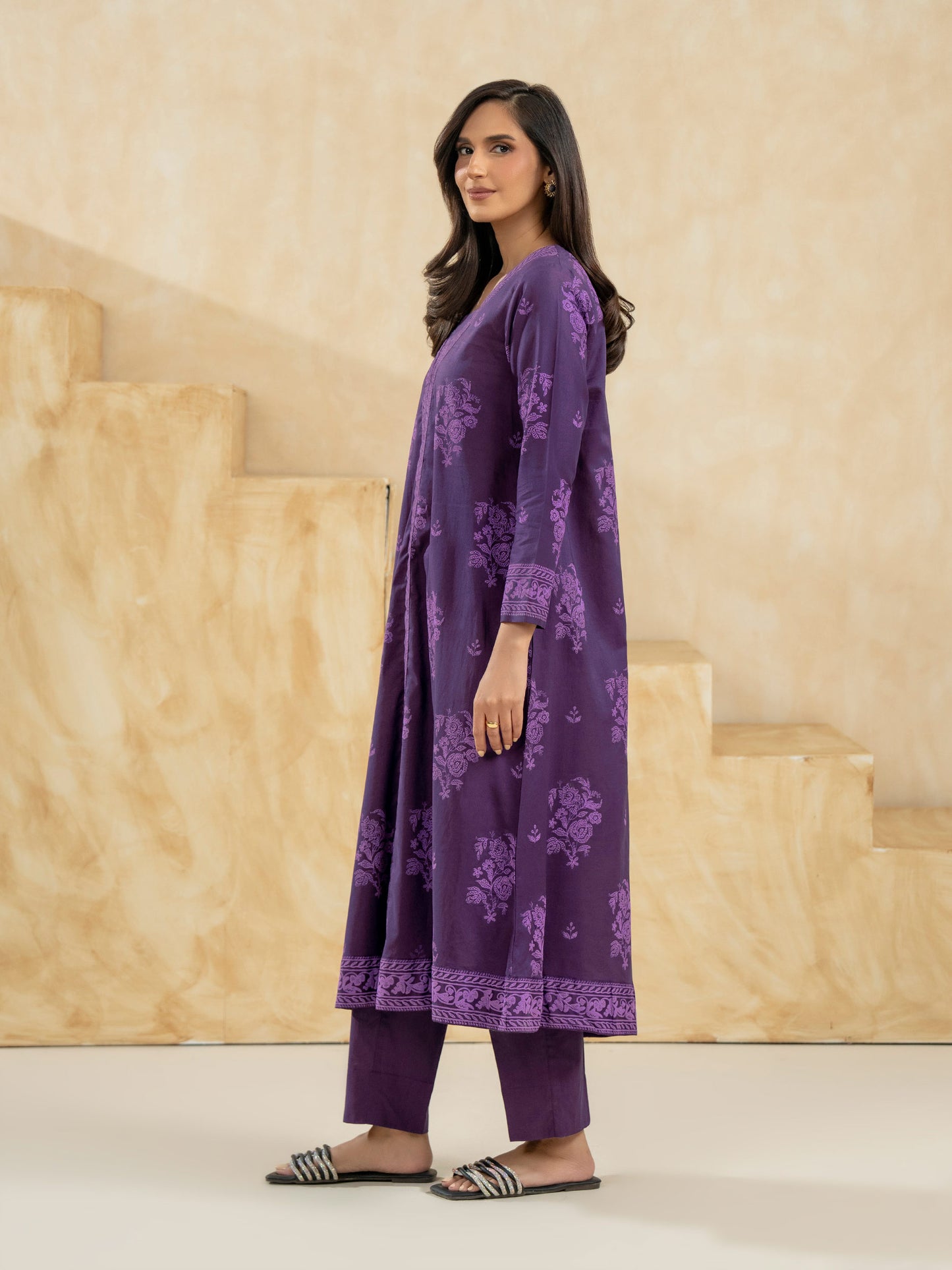 2 Piece Lawn Suit-Emboss Print (Pret)