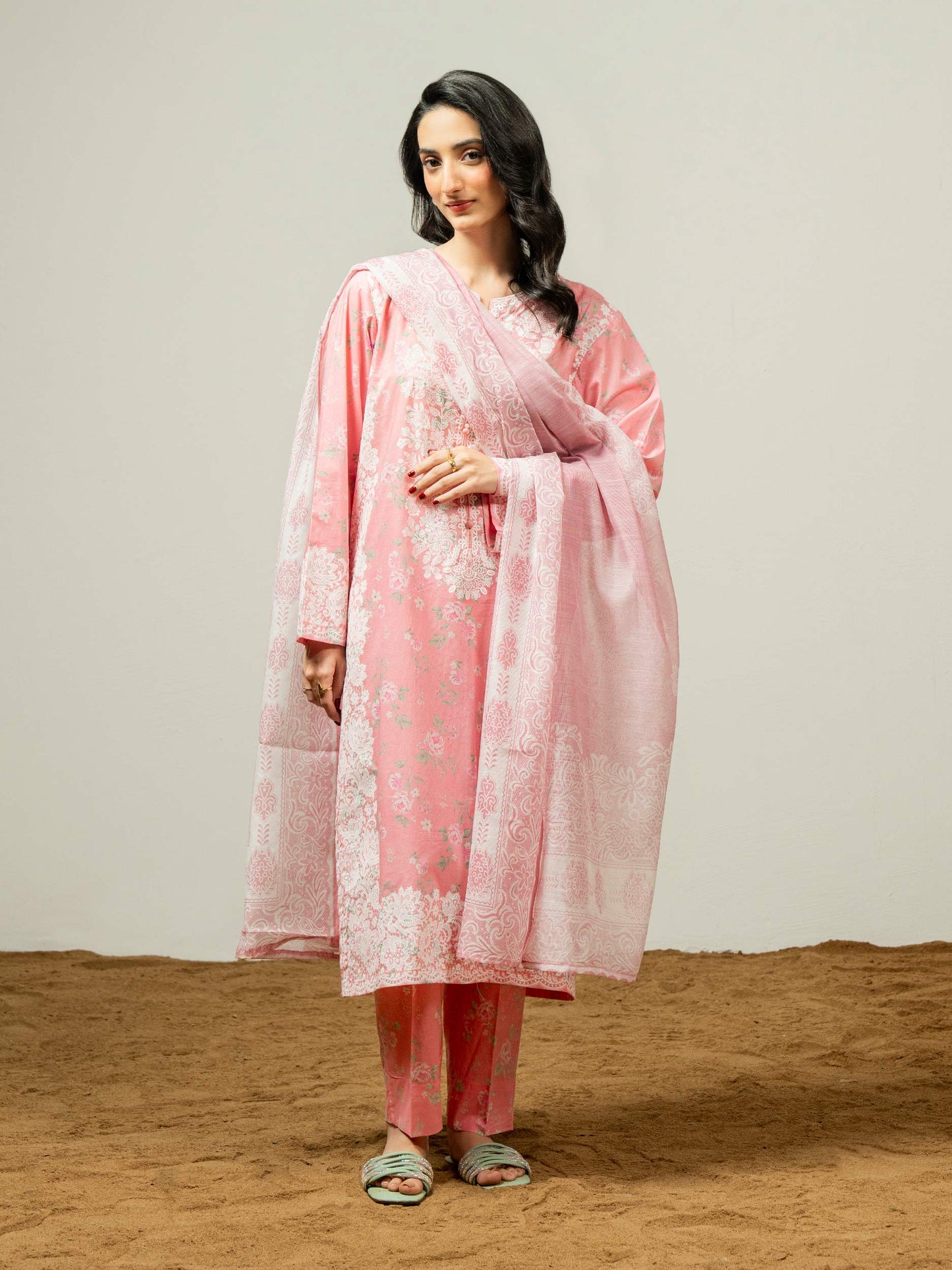 3 Piece Lawn Suit (Pret)