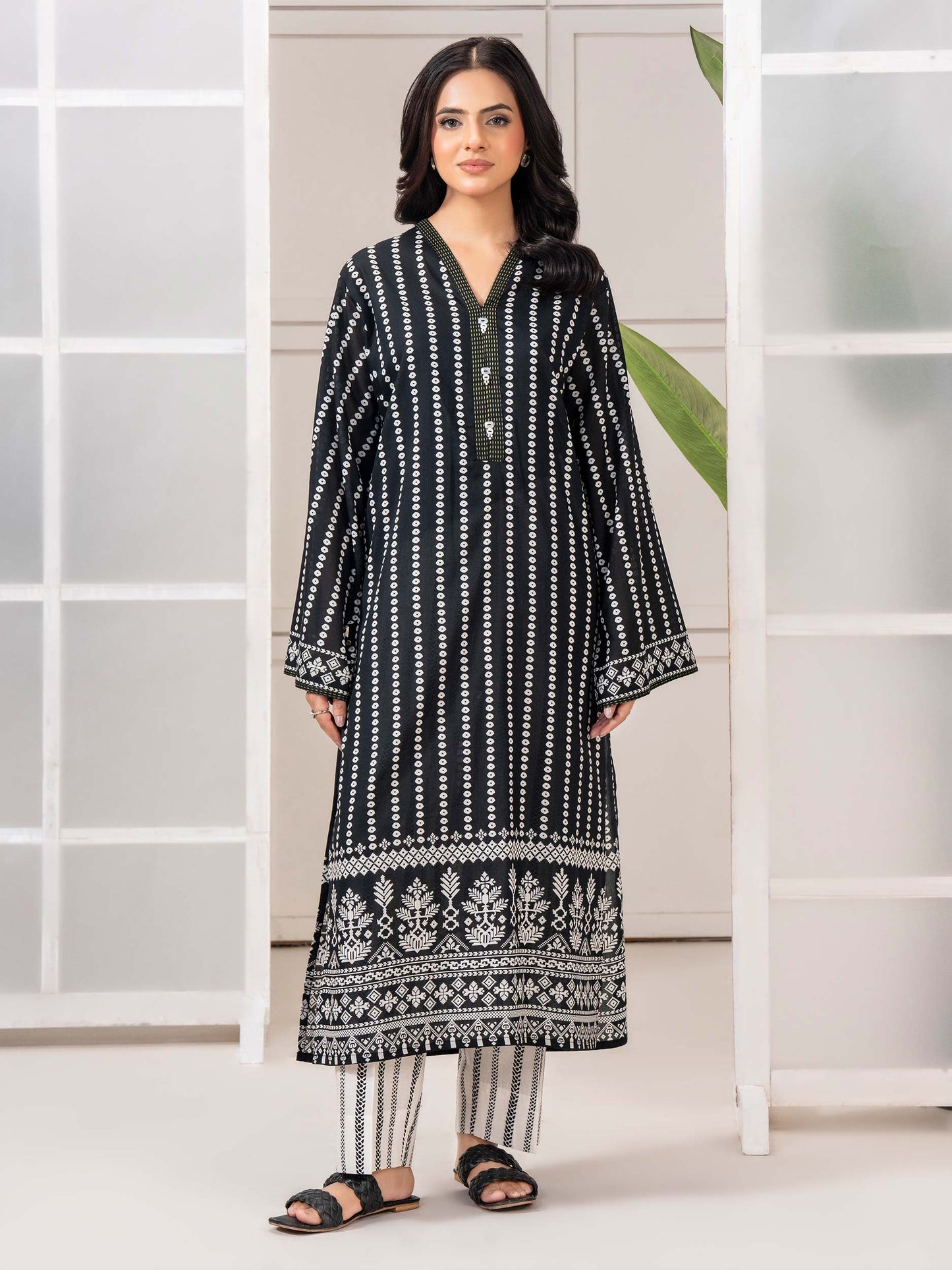 2 Piece Lawn Suit-Printed (Pret)