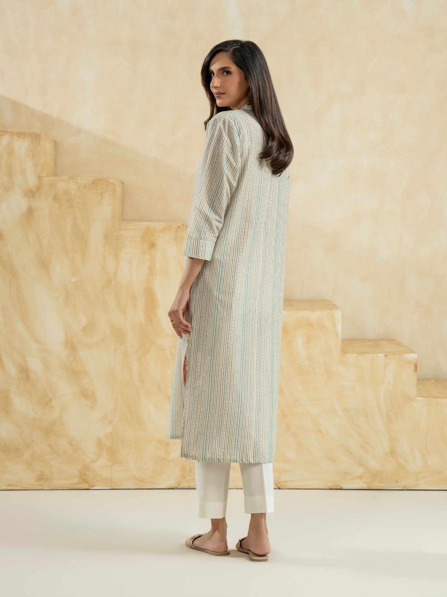 Lawn Shirt-Embroidered (Pret)