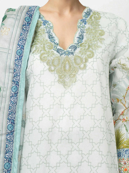3 Piece Lawn Suit- Embroidered (Pret)