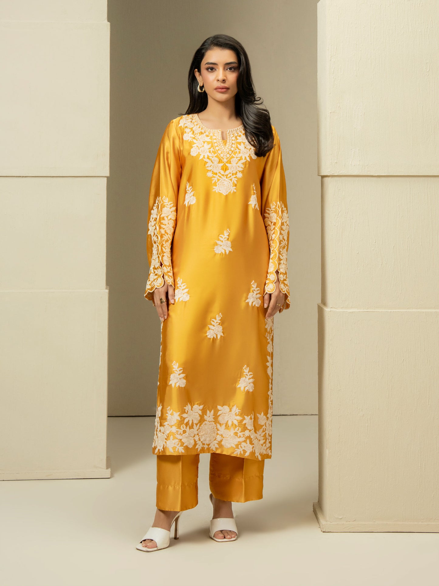 2 Piece Silk Suit-Embroidered (Pret)