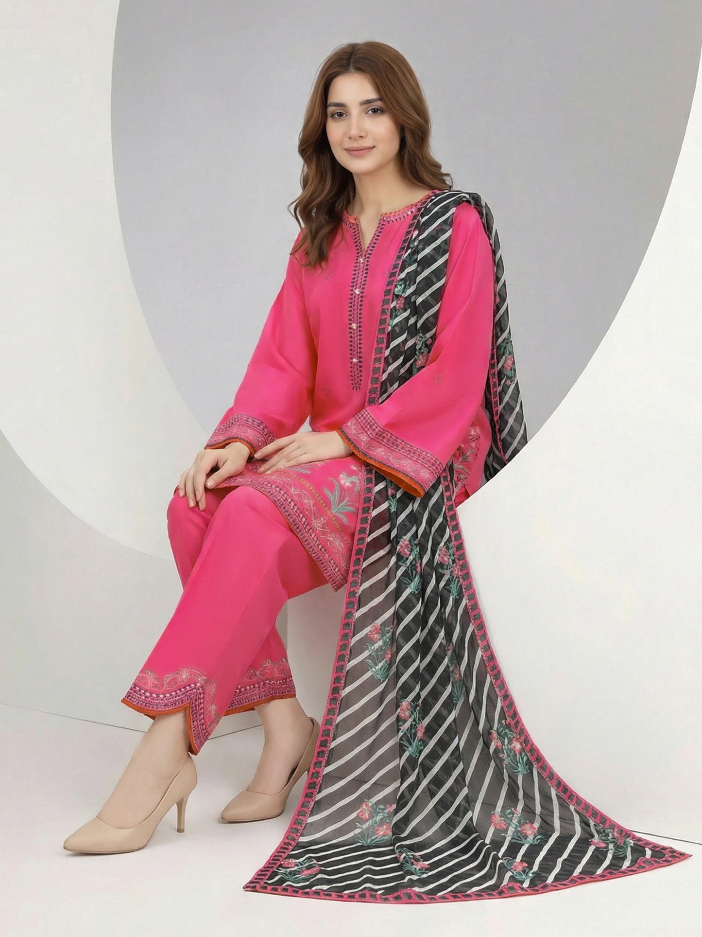 3 Piece Lawn Suit- Embroidered (Pret)