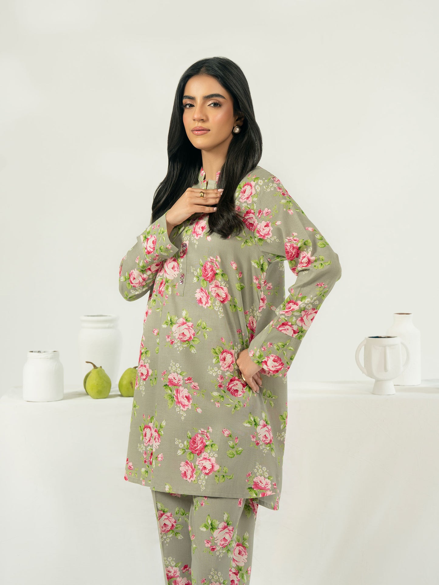 2 Piece Khaddar Suit-Printed (Pret)