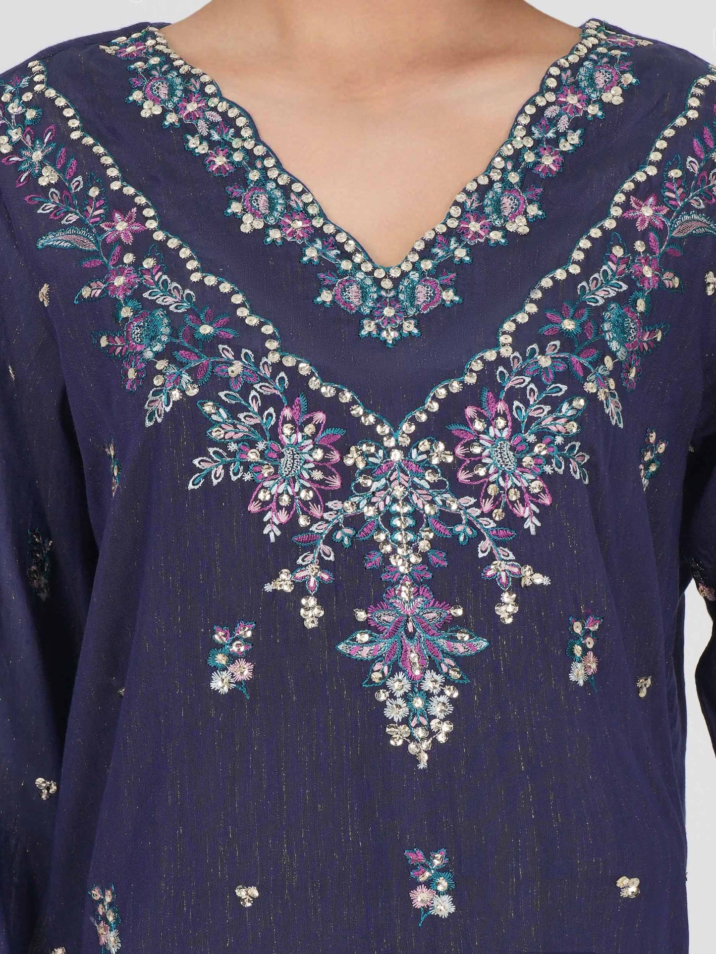 3 Piece Lawn Suit- Embroidered (Pret)