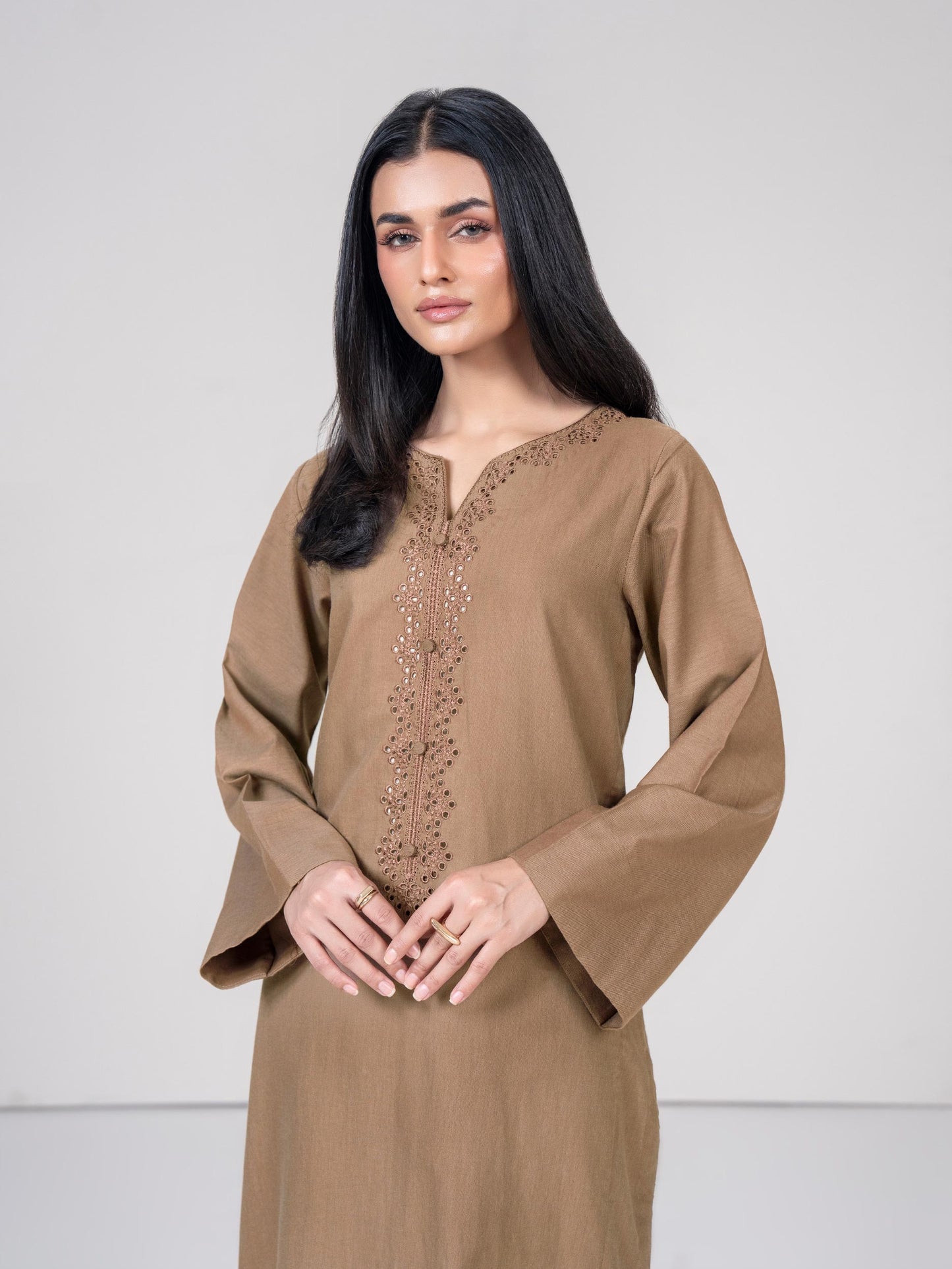 2 Piece Yarn Dyed Suit- Embroidered (Pret)