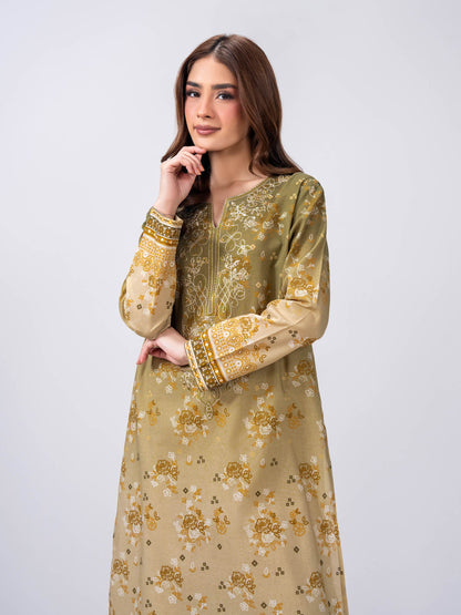 2 Piece Khaddar Suit- Embroidered (Pret)