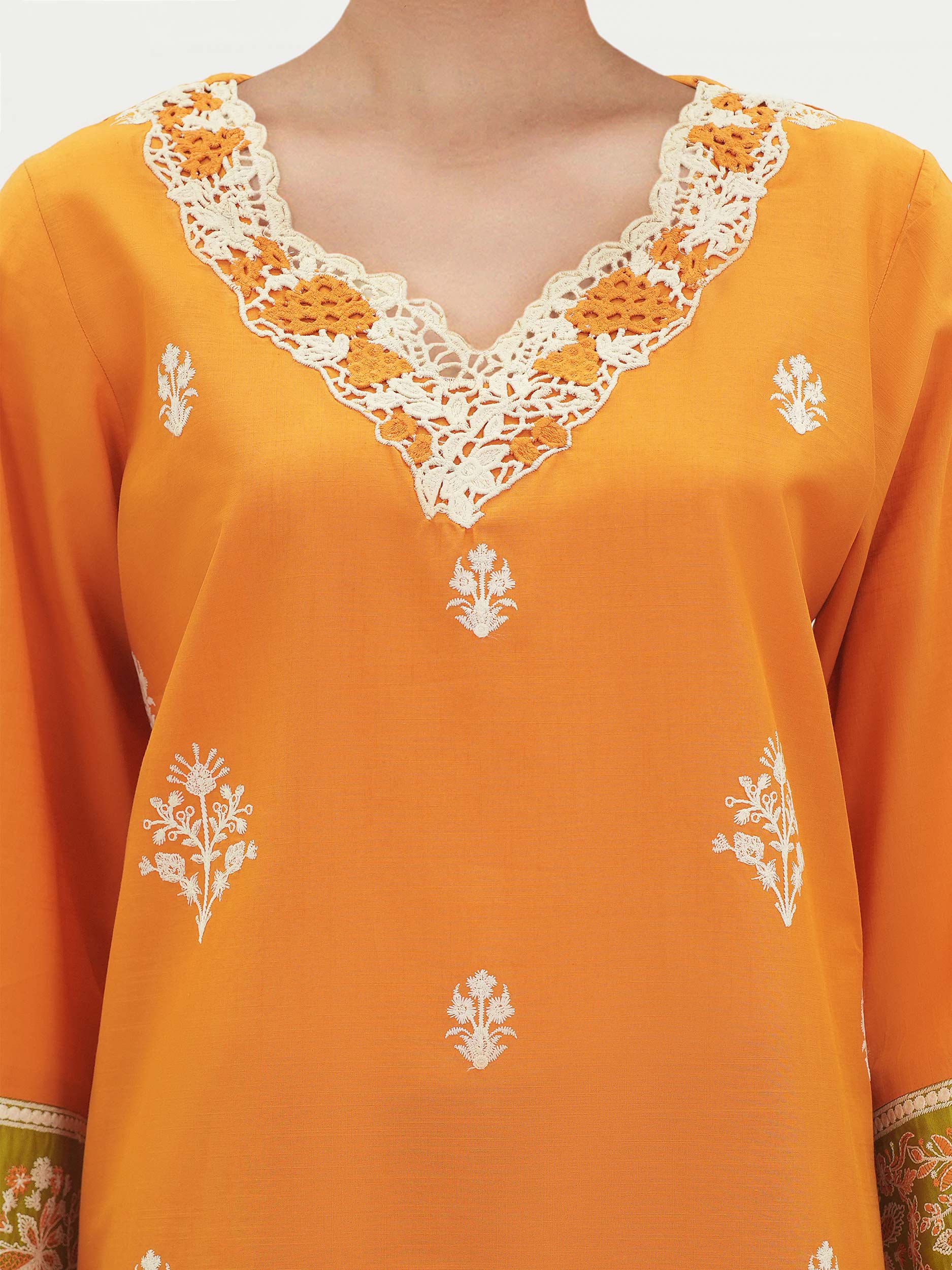 2 Piece Cambric Slub Suit- Embroidered (Pret)