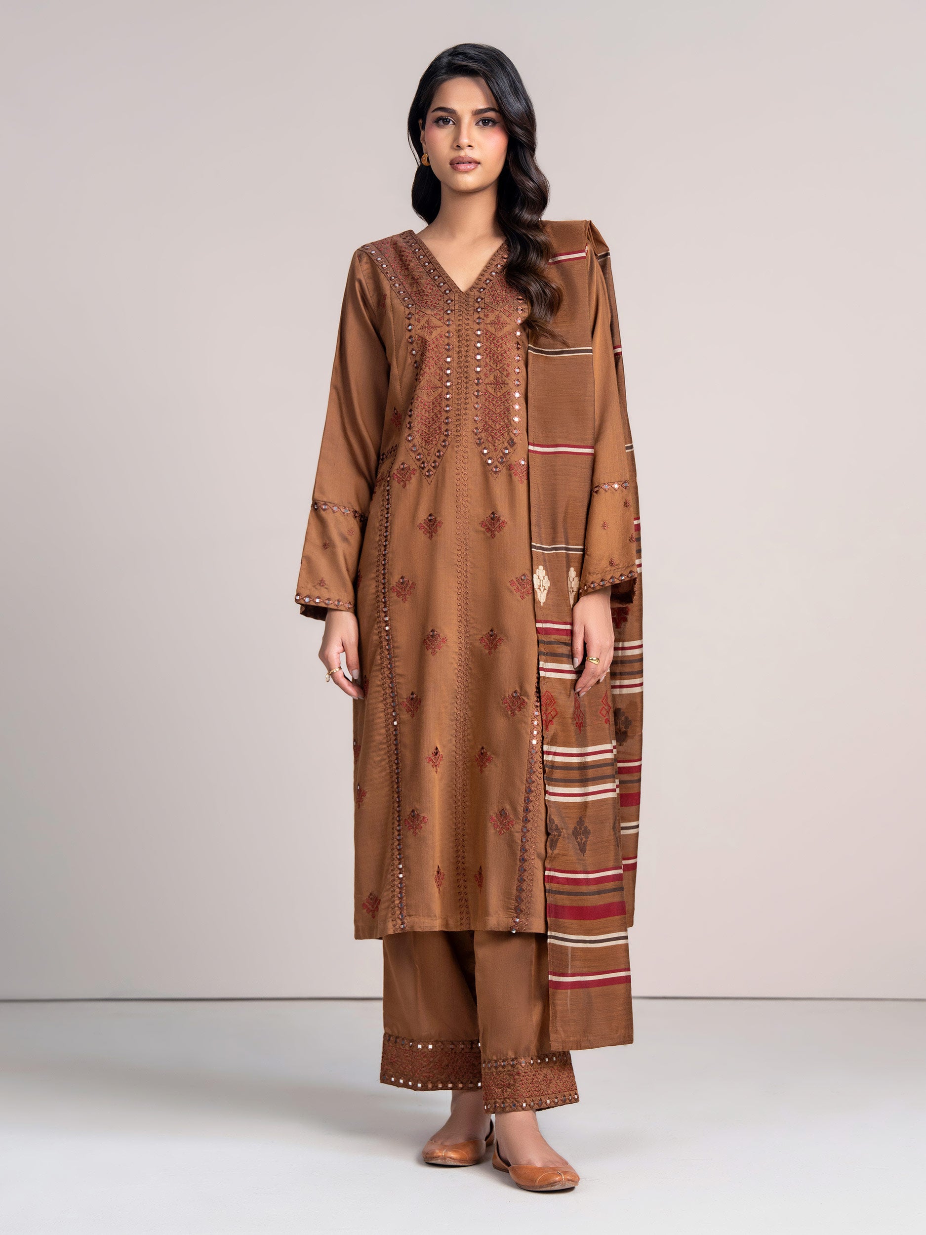 Retail Price: 10,999/-PKR
