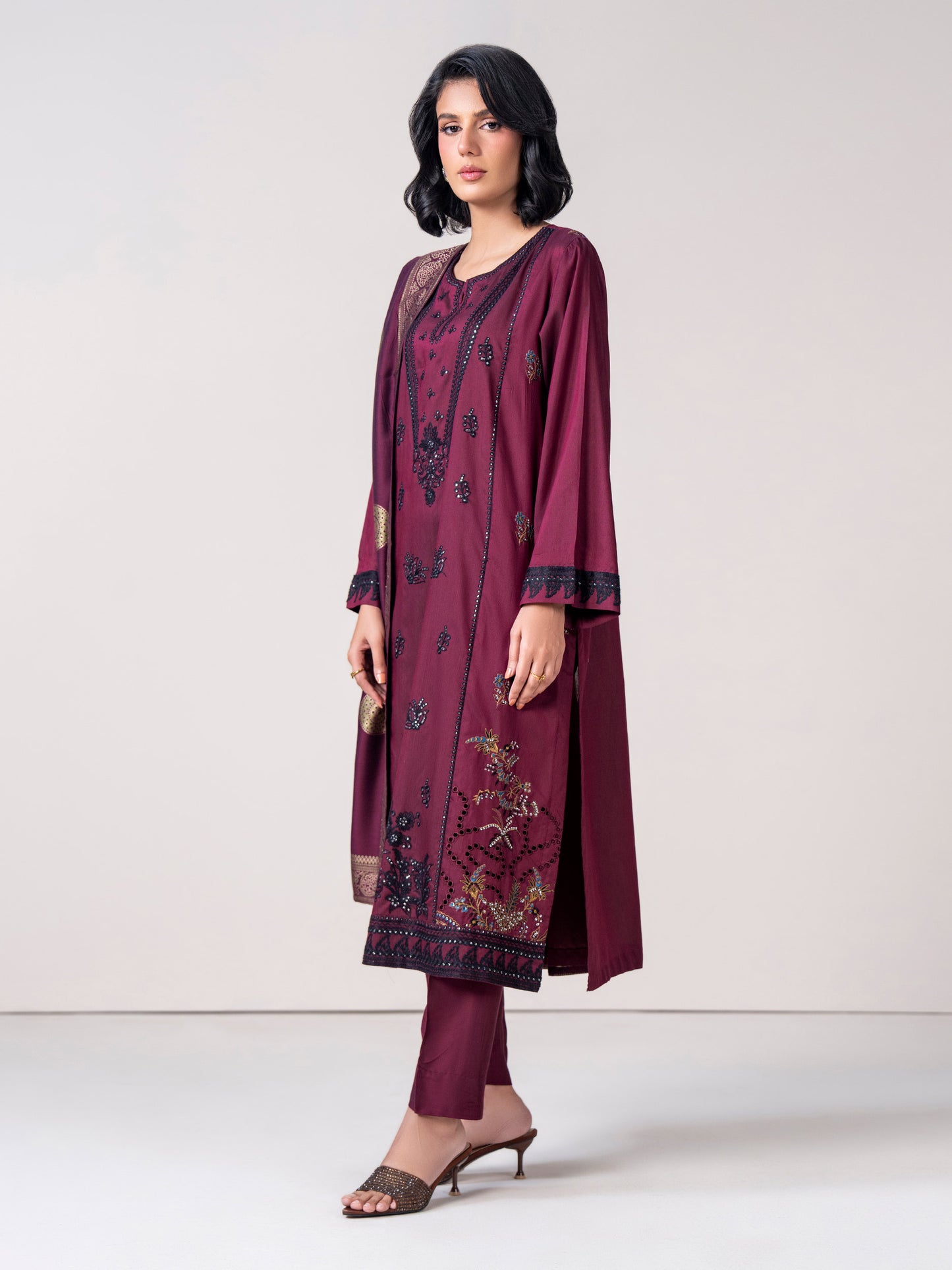 3 Piece Silk Suit- Embroidered (Pret)