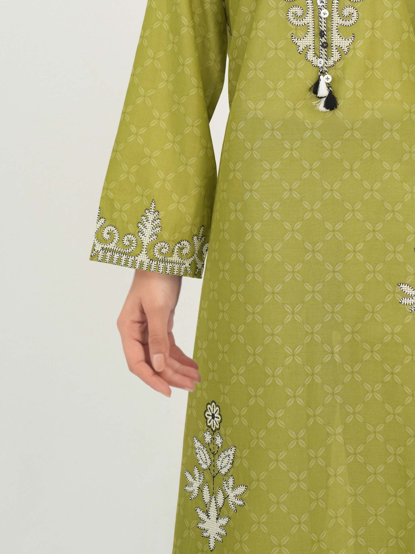 2 Piece Lawn Suit- Embroidered (Pret)