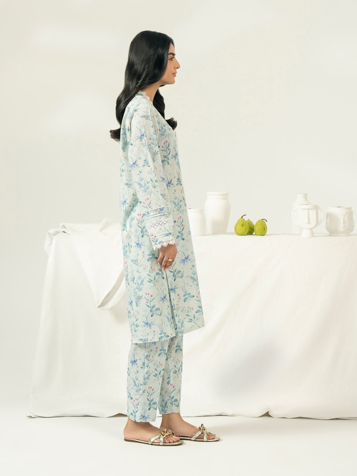2 Piece Lawn Suit-Embroidered (Pret)