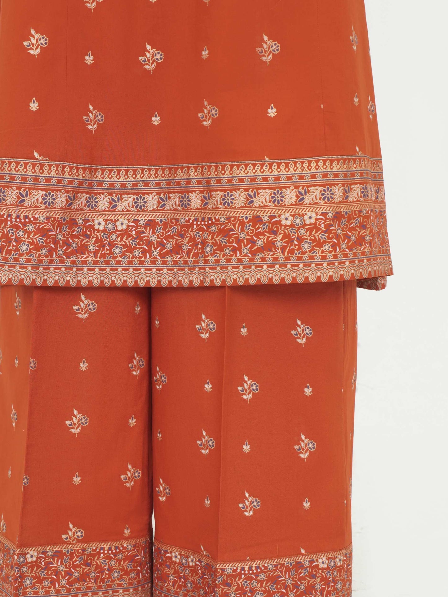 2 Piece Lawn Suit (Pret)