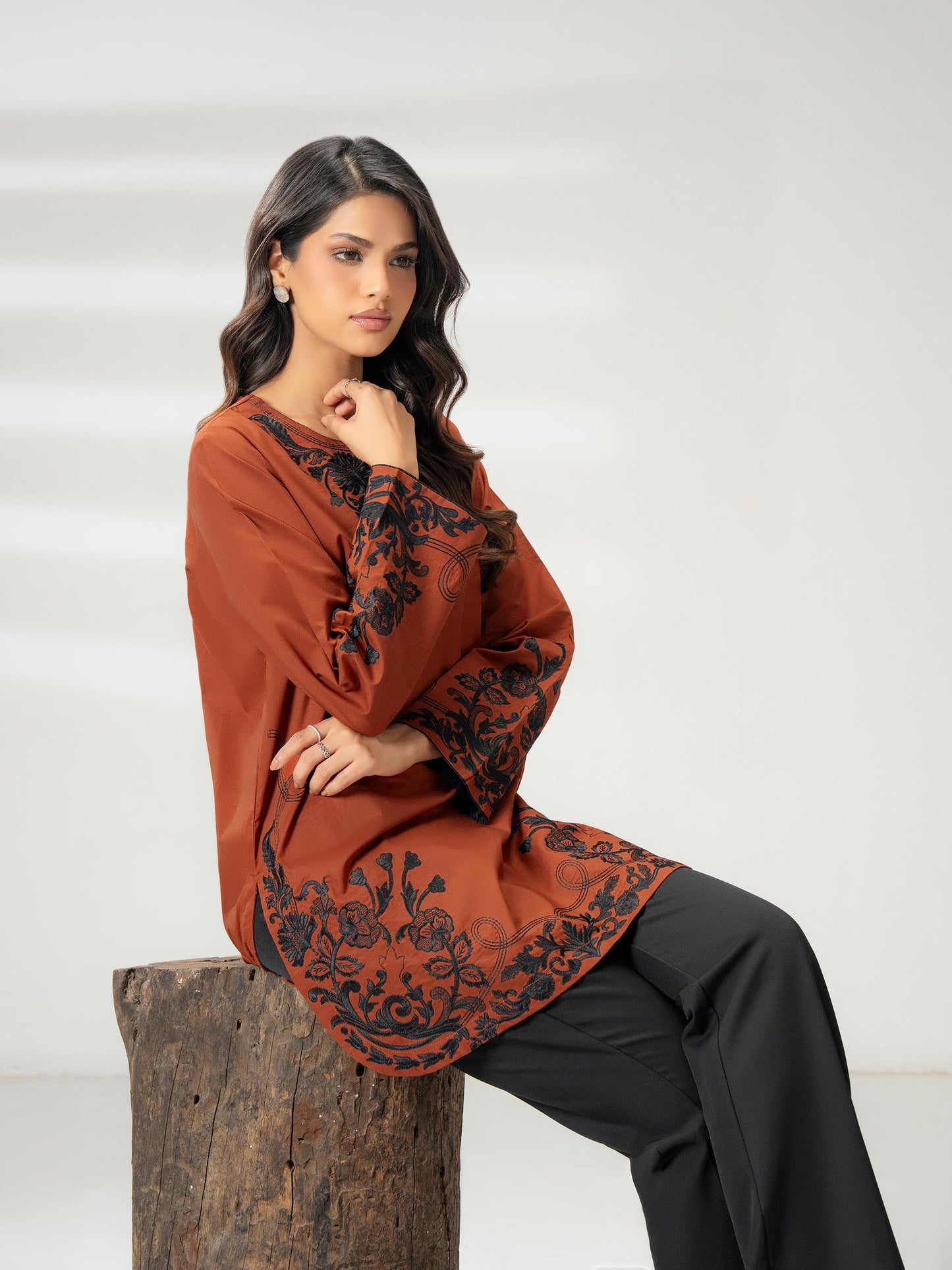Cambric Kurti-Embroidered (Pret)