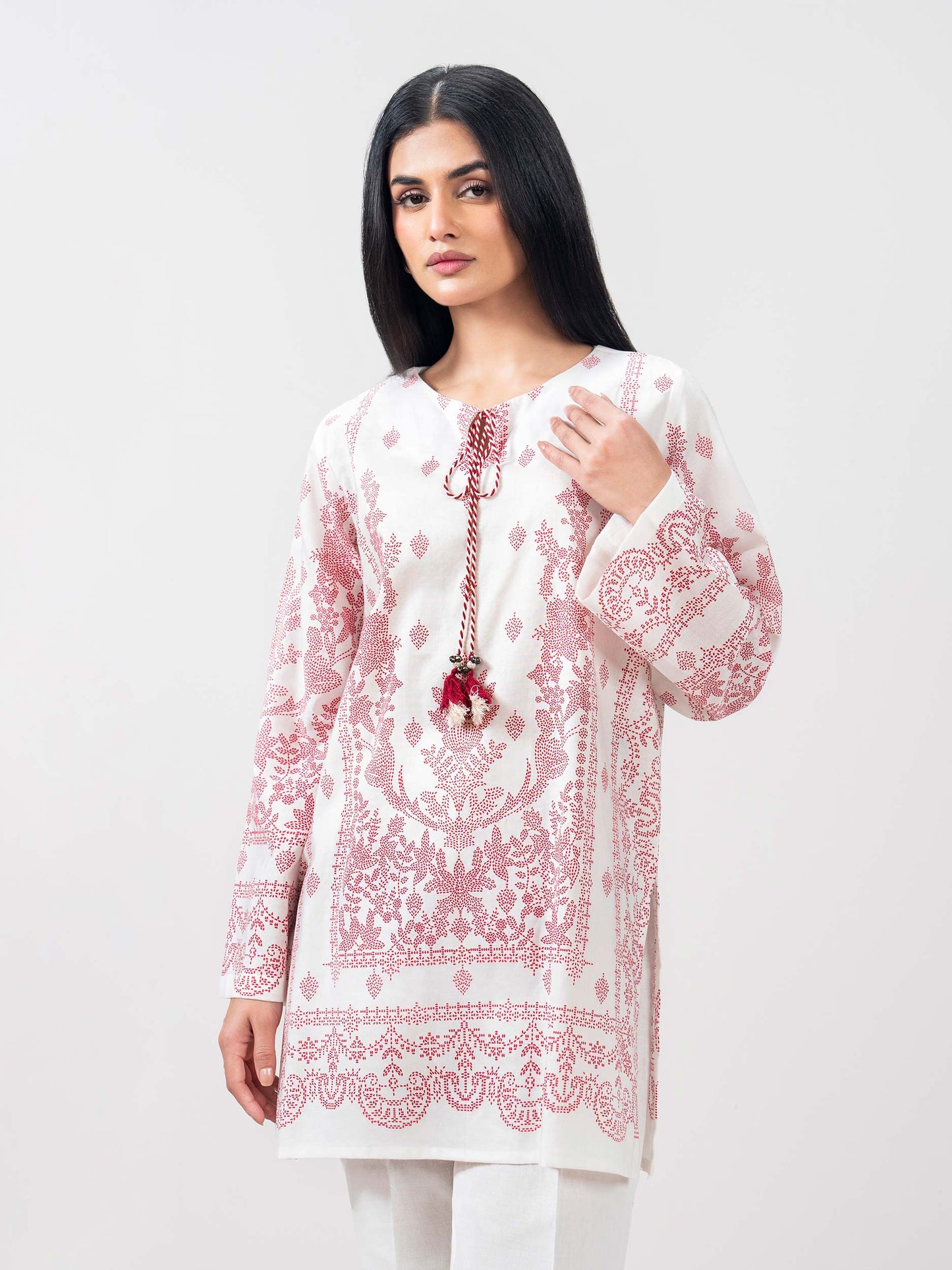 Cambric Kurti (Pret)