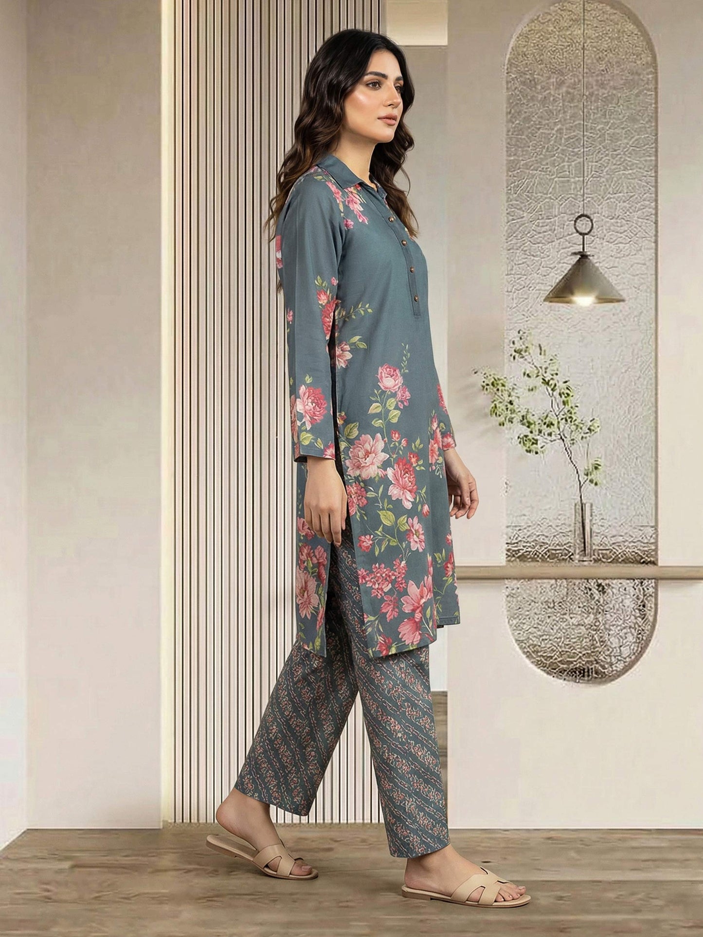 2 Piece Lawn Suit (Pret)