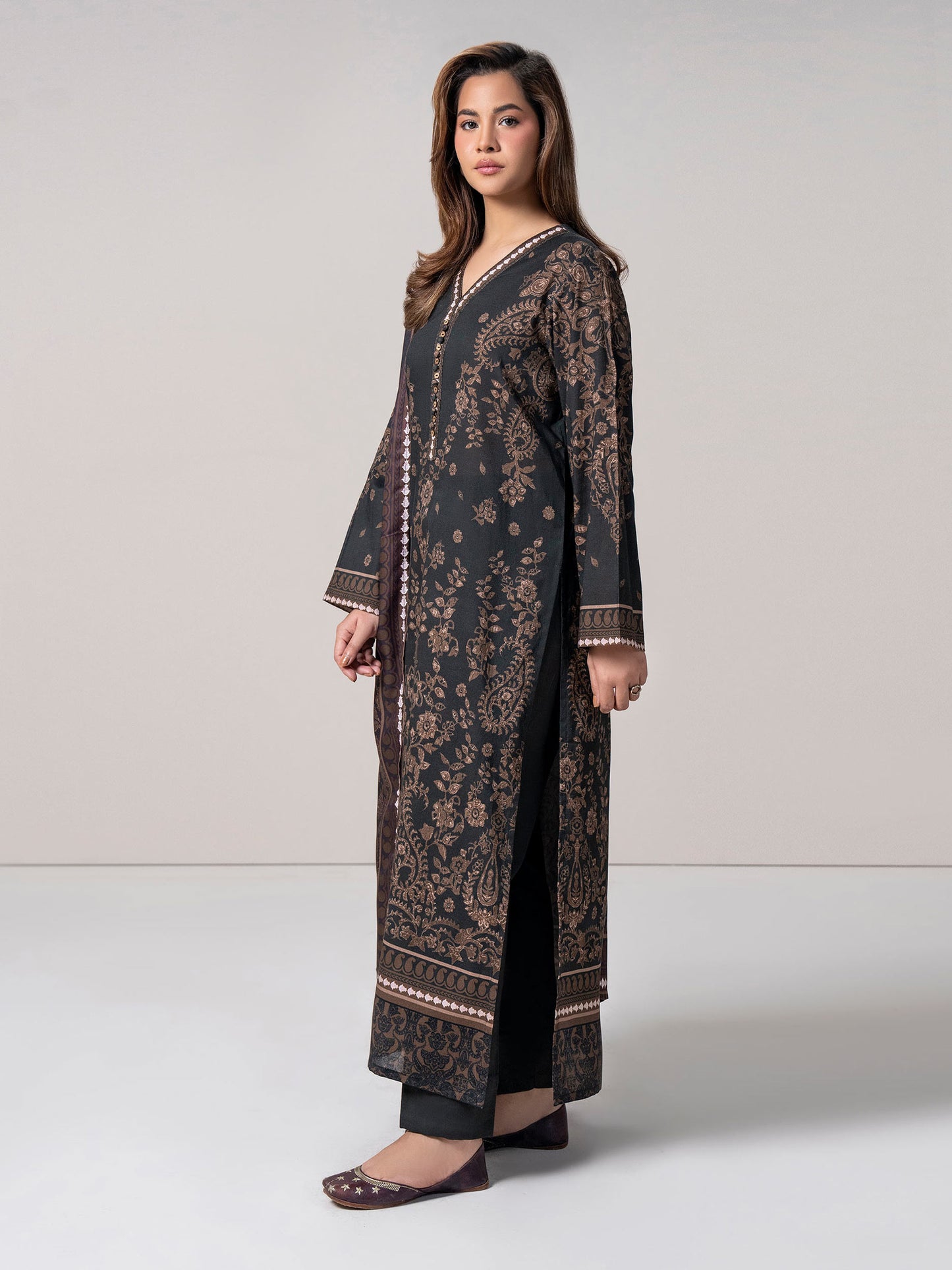 3 Piece Khaddar Suit (Pret)