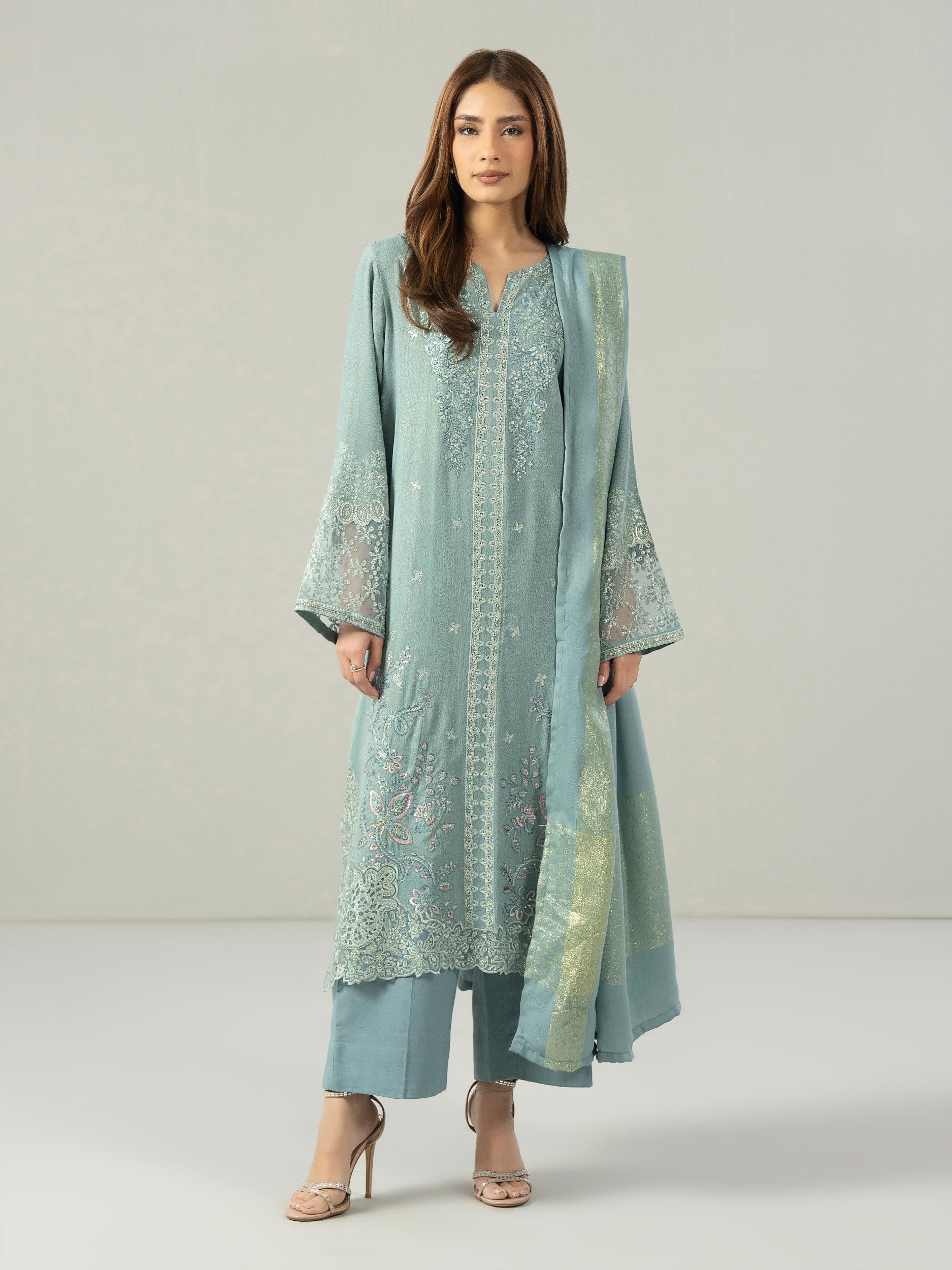 Retail Price: 13,999/-PKR