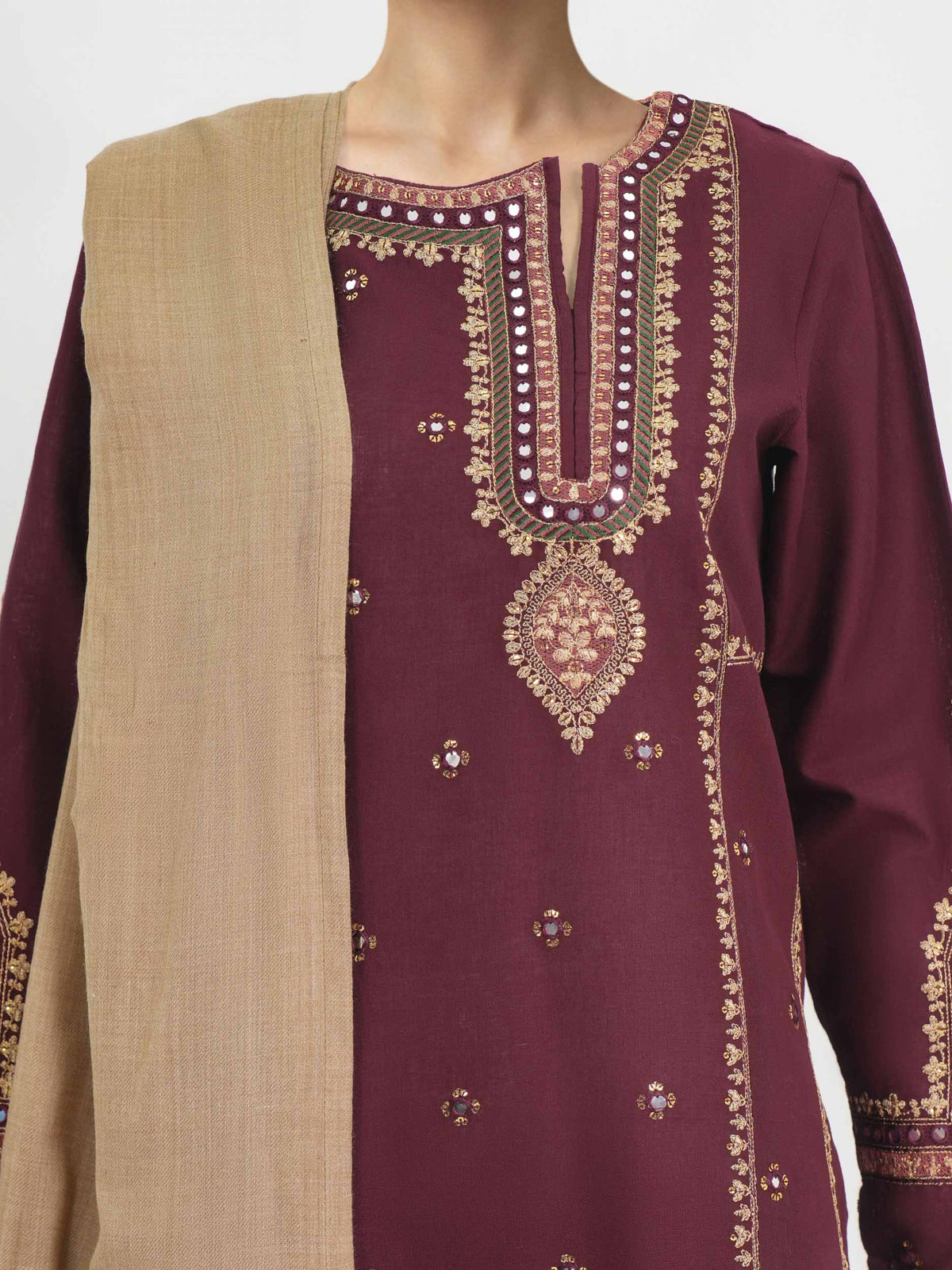 3-Piece Khaddar Suit-Embroidered (Pret)