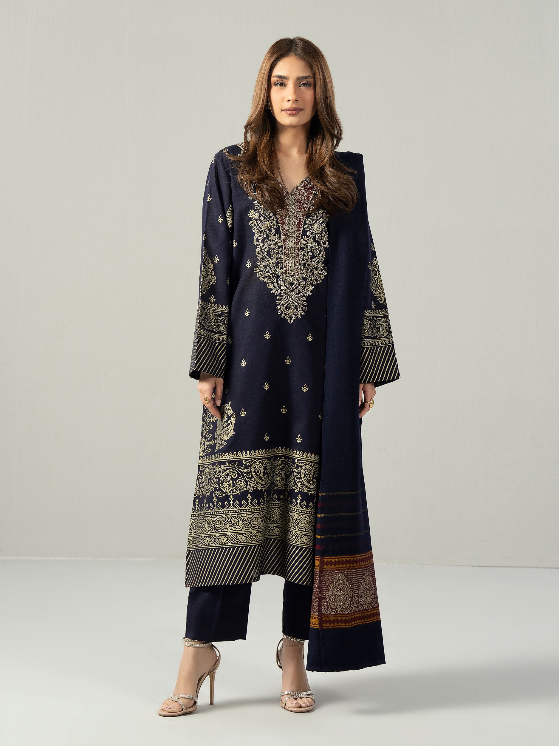 Retail Price: 8,999/-PKR
